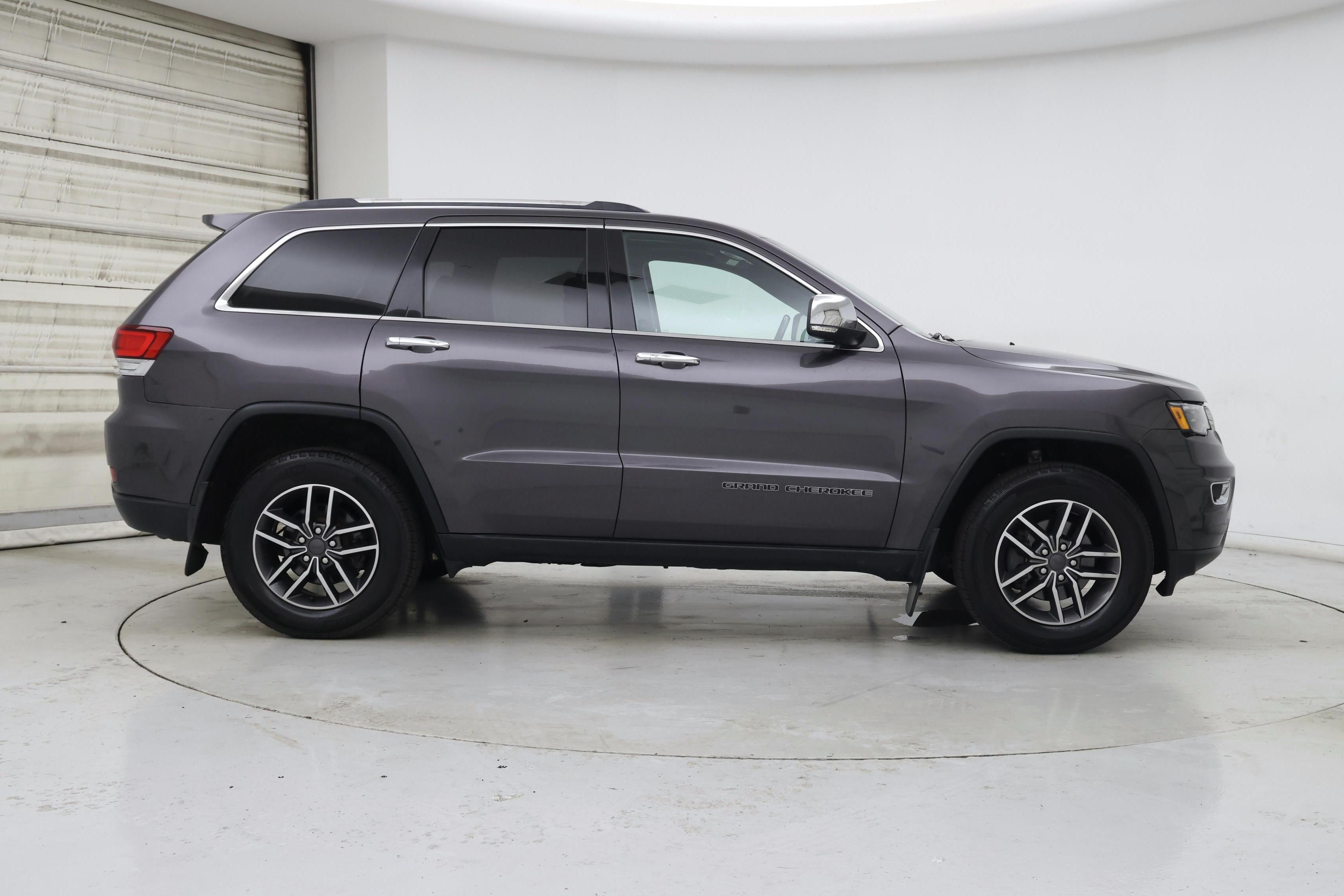 Thumbnail: 2020 Jeep Grand Cherokee - 7