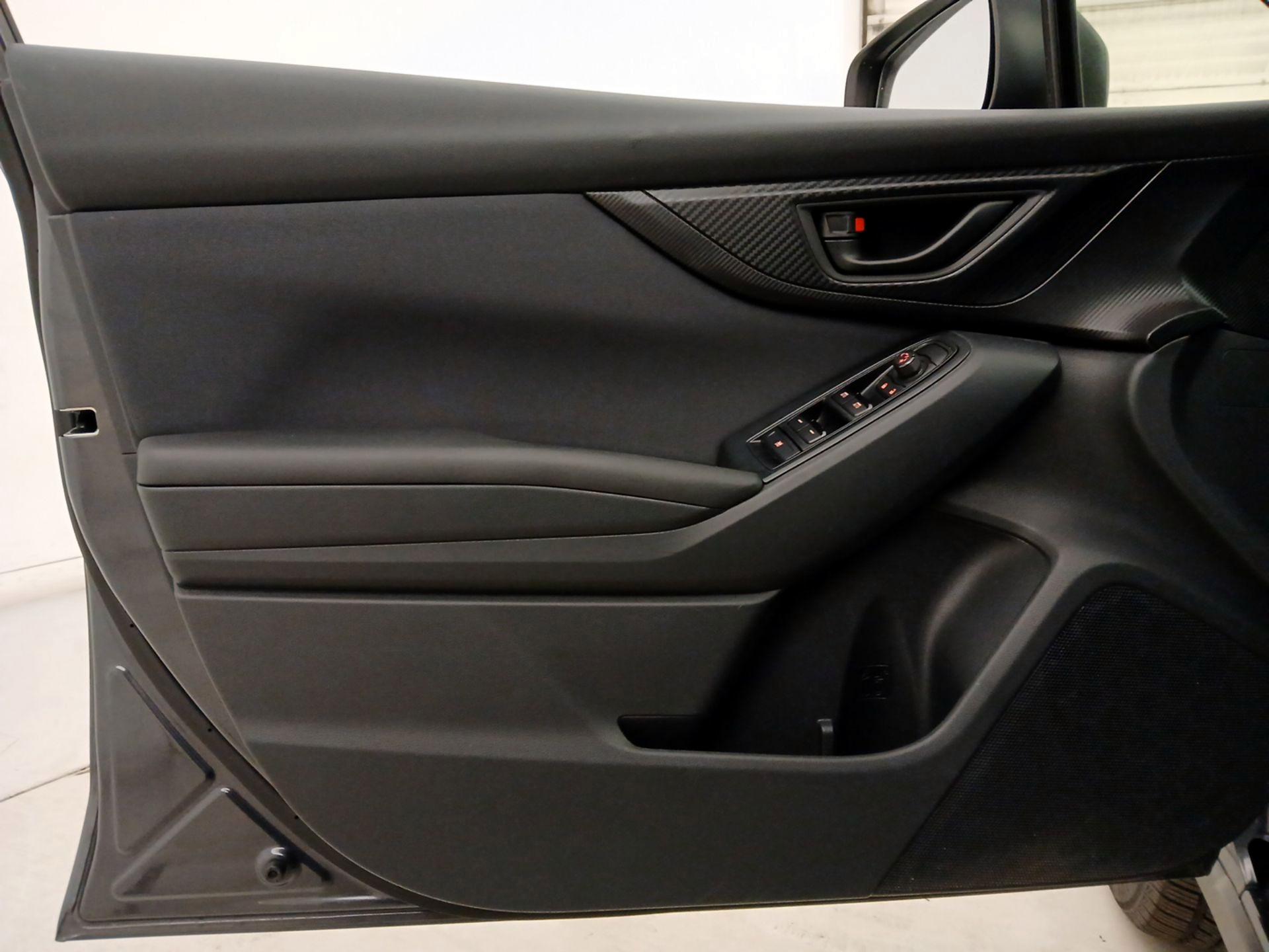 Thumbnail: 2019 Subaru Crosstrek - 12