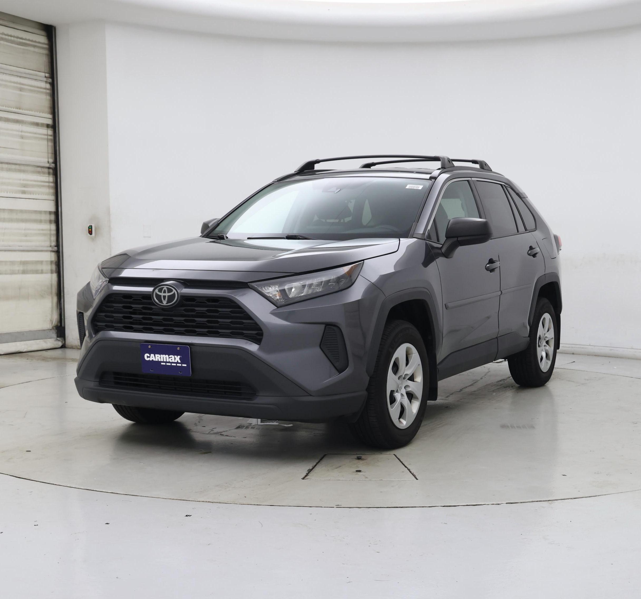 Thumbnail: 2021 Toyota RAV4 - 4