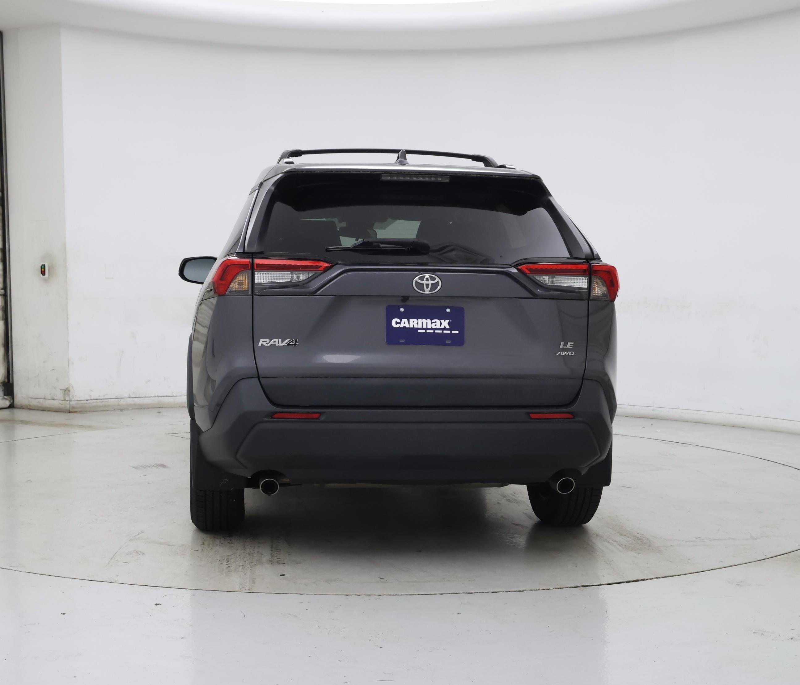Thumbnail: 2021 Toyota RAV4 - 6
