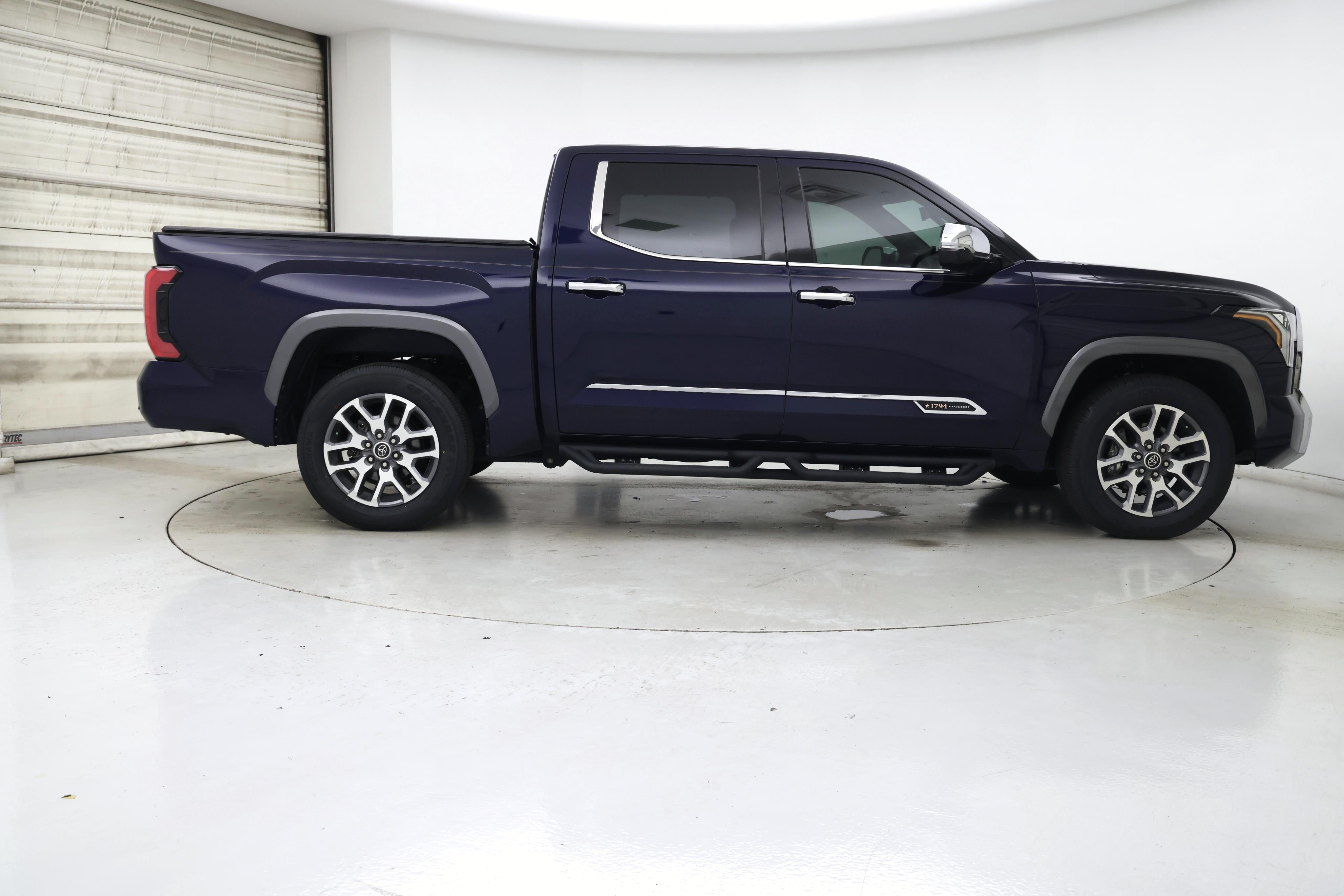 Thumbnail: 2023 Toyota Tundra - 7