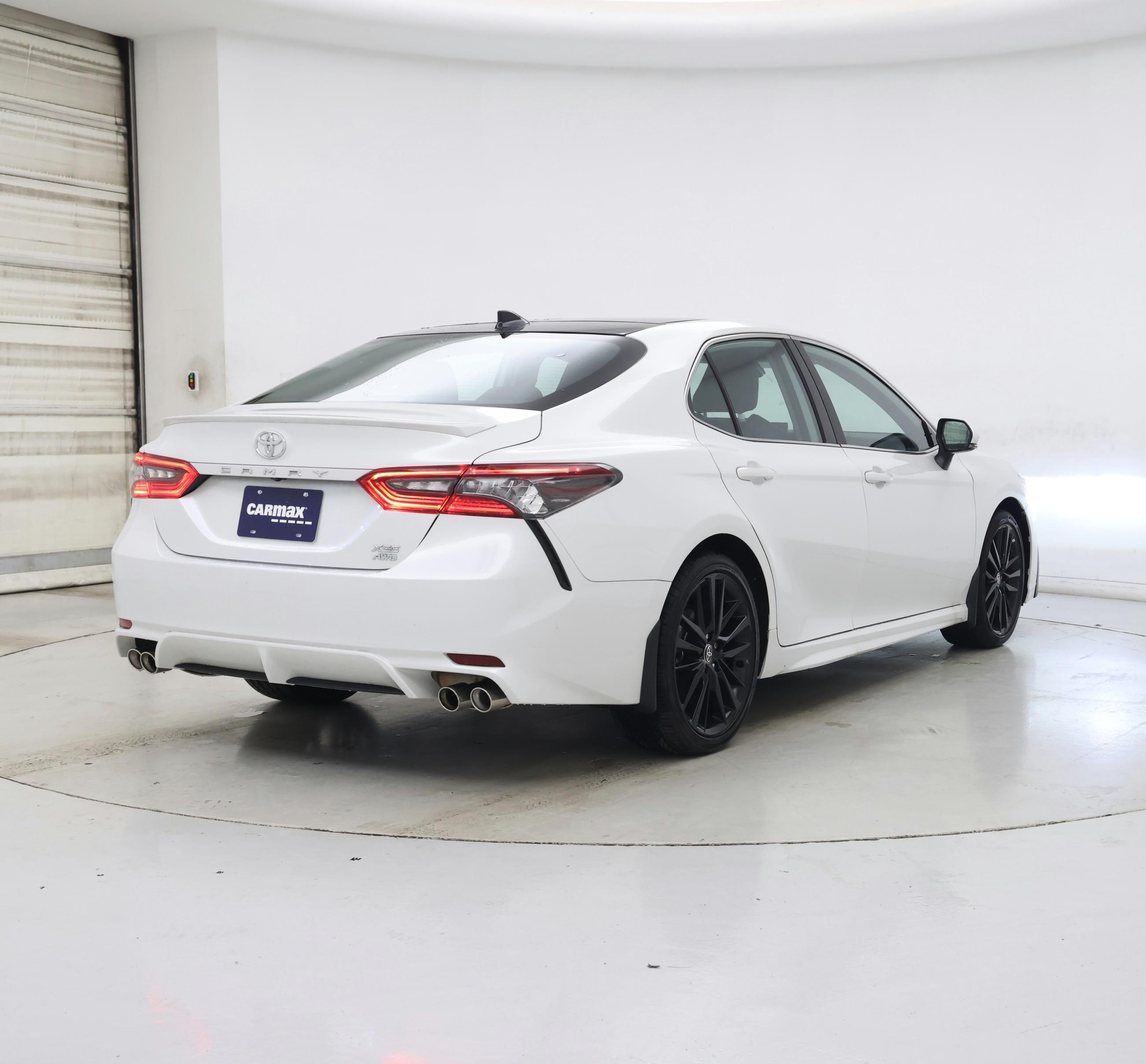 Thumbnail: 2023 Toyota Camry - 8