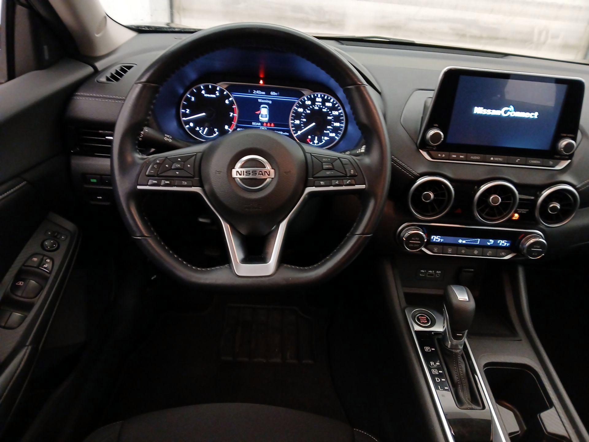 Thumbnail: 2021 Nissan Sentra - 10
