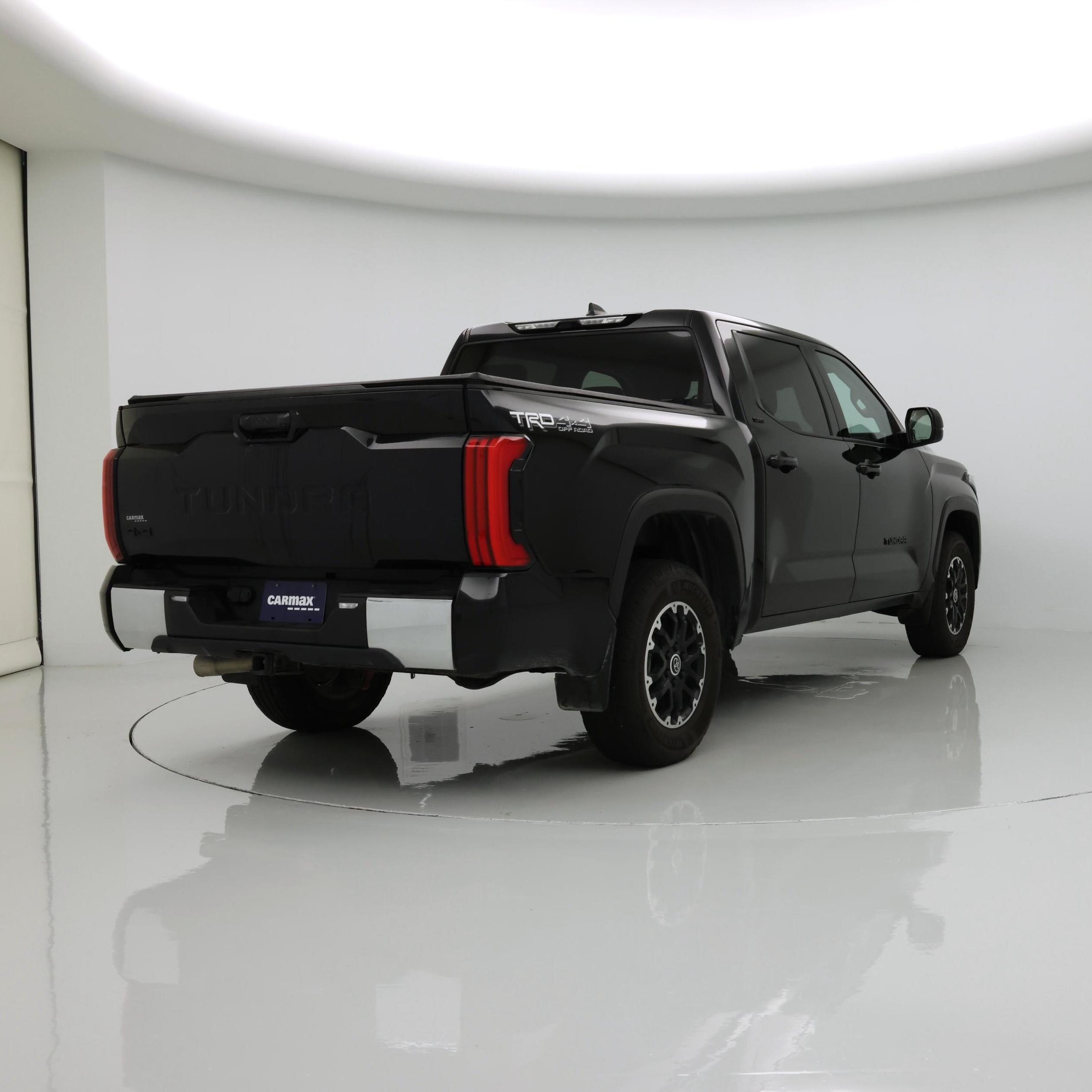 Thumbnail: 2024 Toyota Tundra - 8