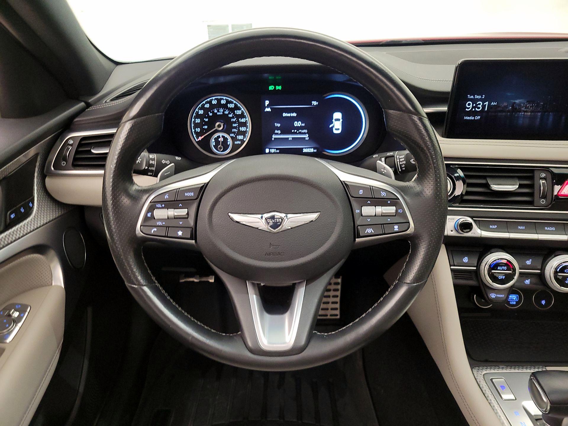 Thumbnail: 2023 Genesis G70 - 10