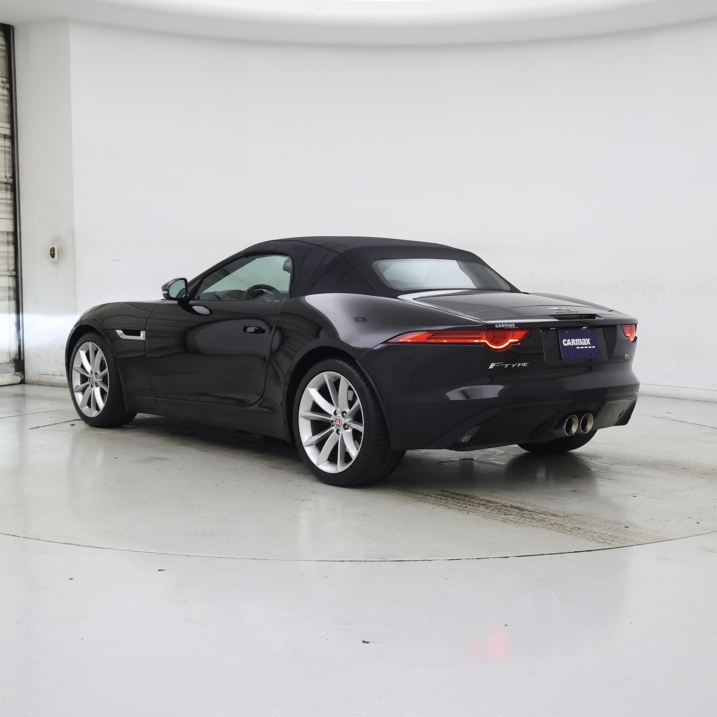 Thumbnail: 2016 Jaguar F-Type - 2