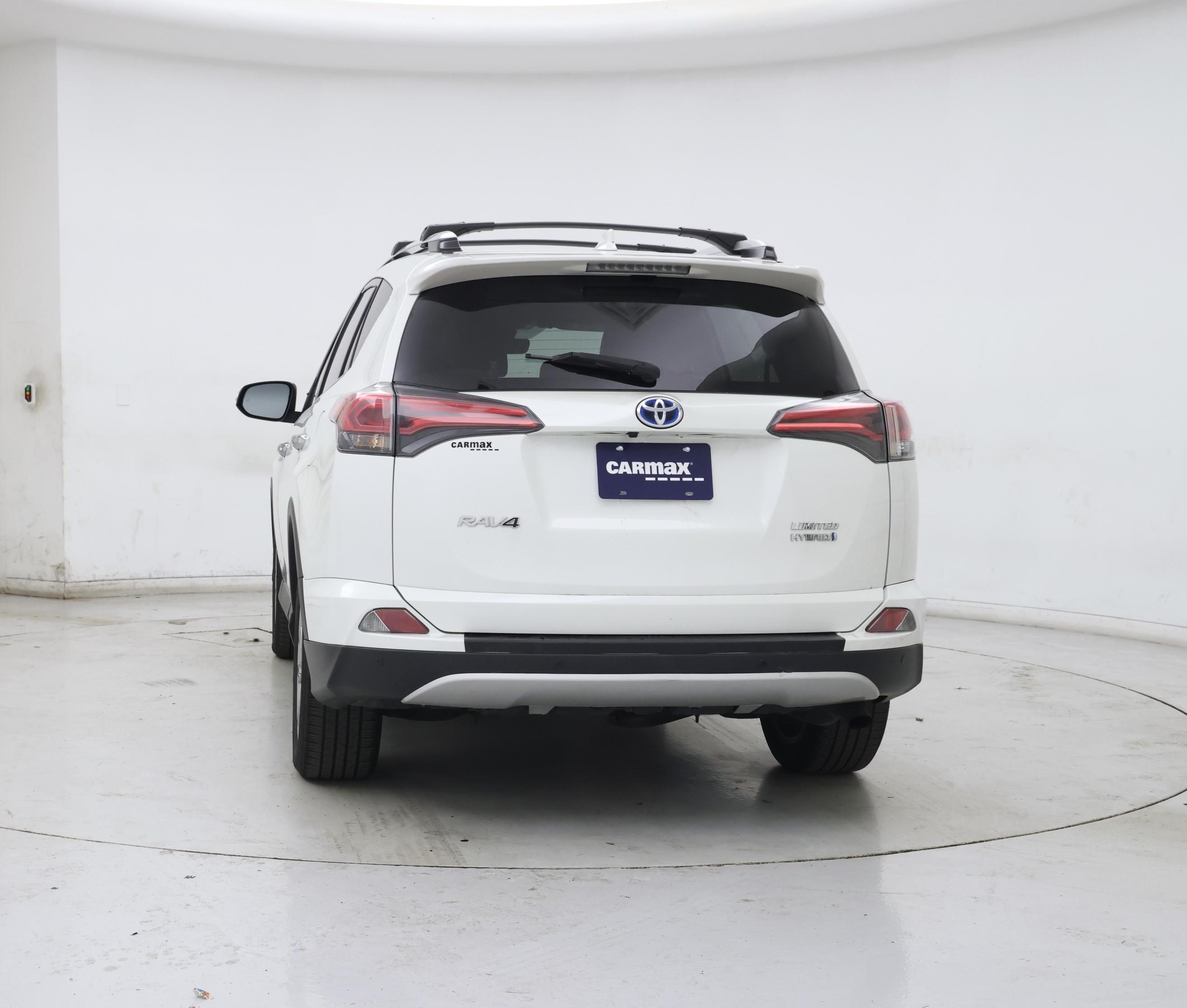 Thumbnail: 2016 Toyota RAV4 - 6