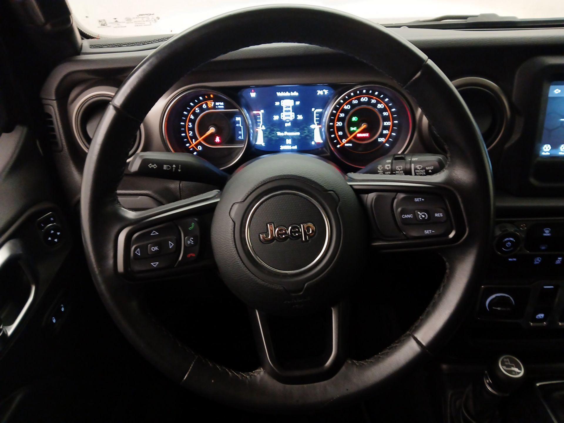 Thumbnail: 2020 Jeep Wrangler - 10