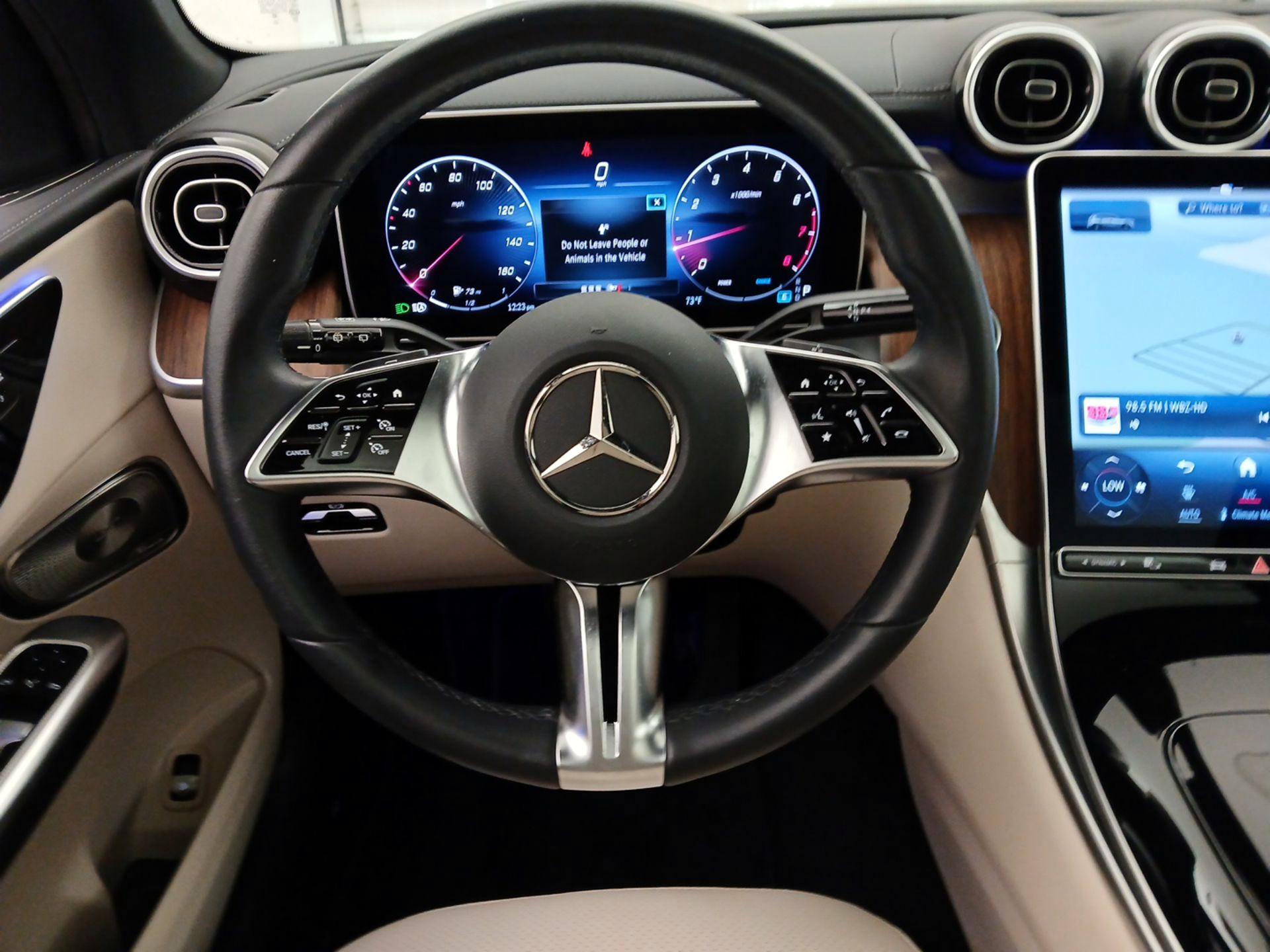 Thumbnail: 2024 Mercedes-Benz GLC - 10