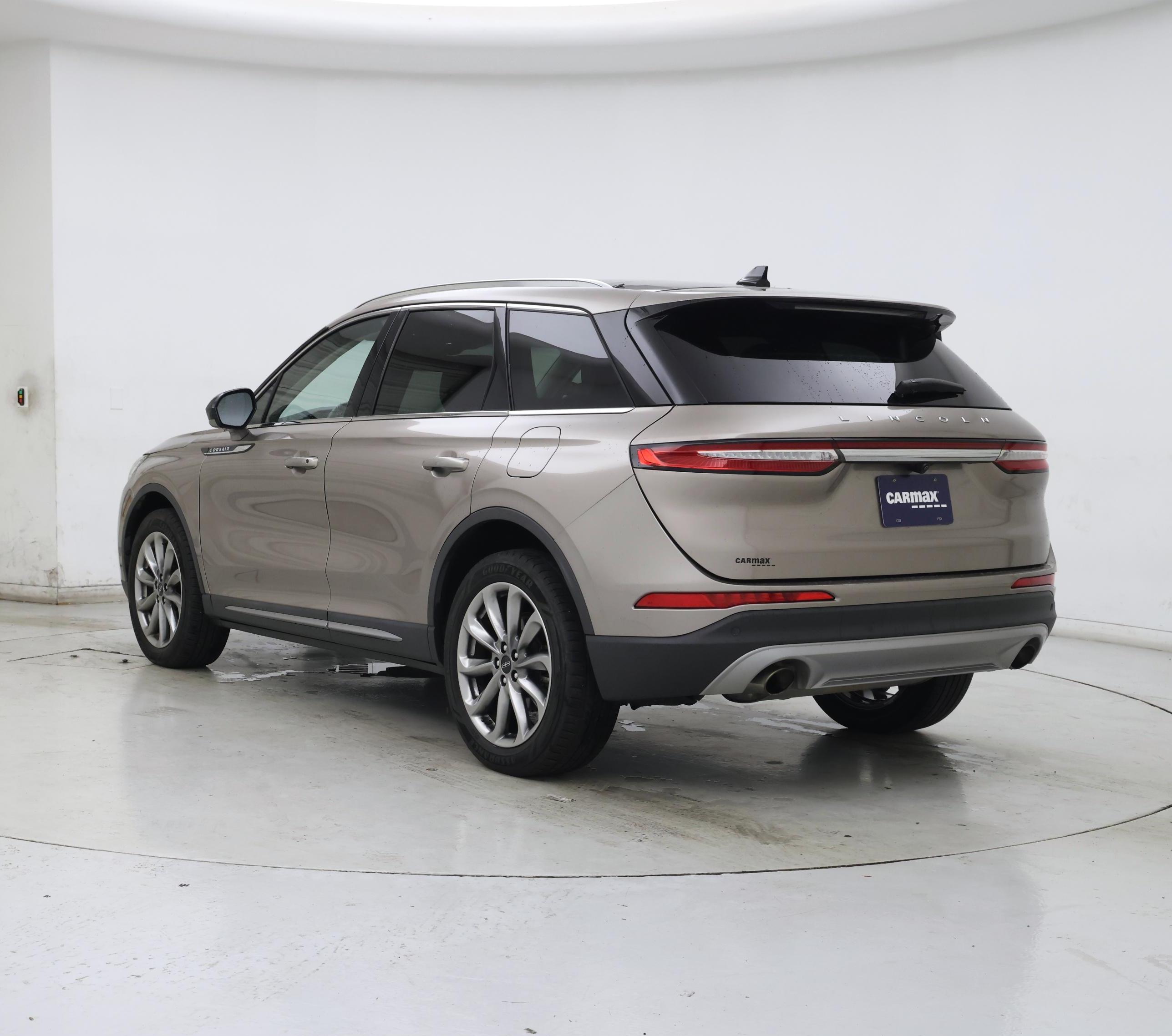 Thumbnail: 2020 Lincoln Corsair - 2