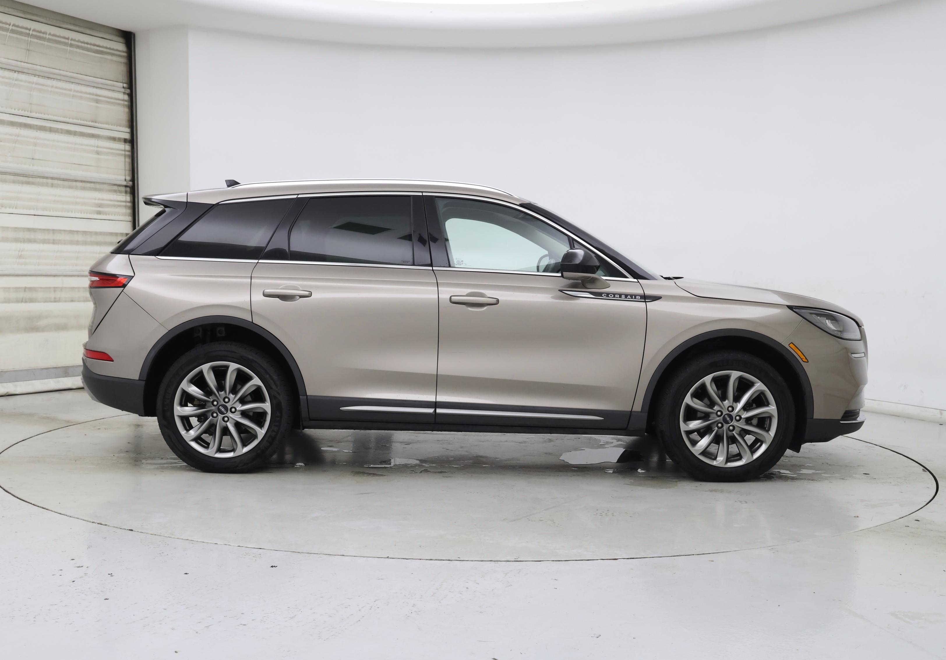Thumbnail: 2020 Lincoln Corsair - 7