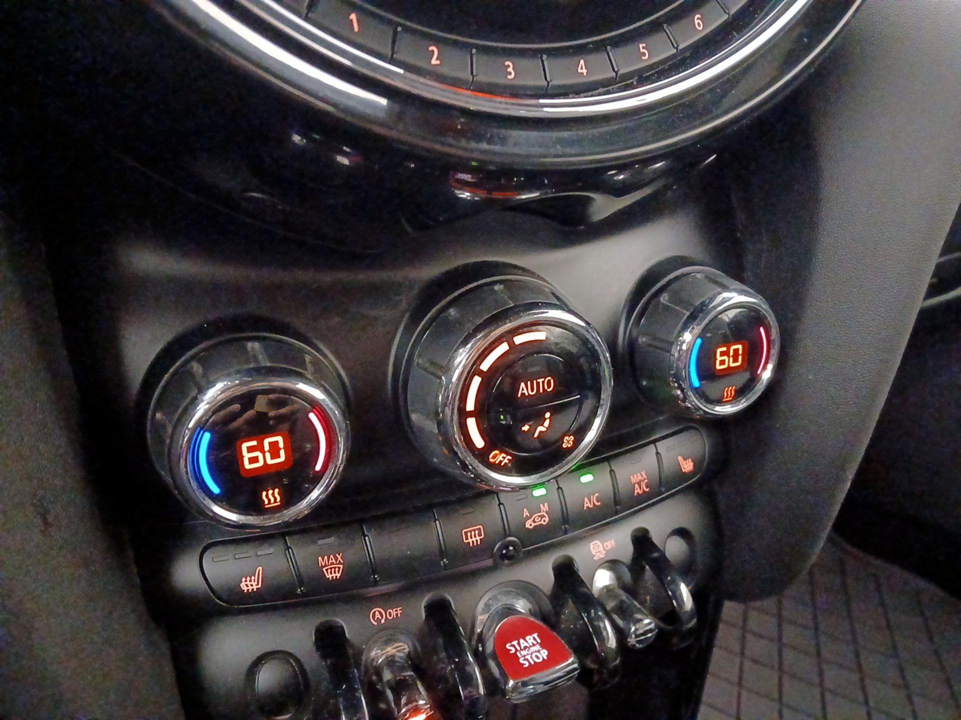Thumbnail: 2017 MINI Cooper - 15