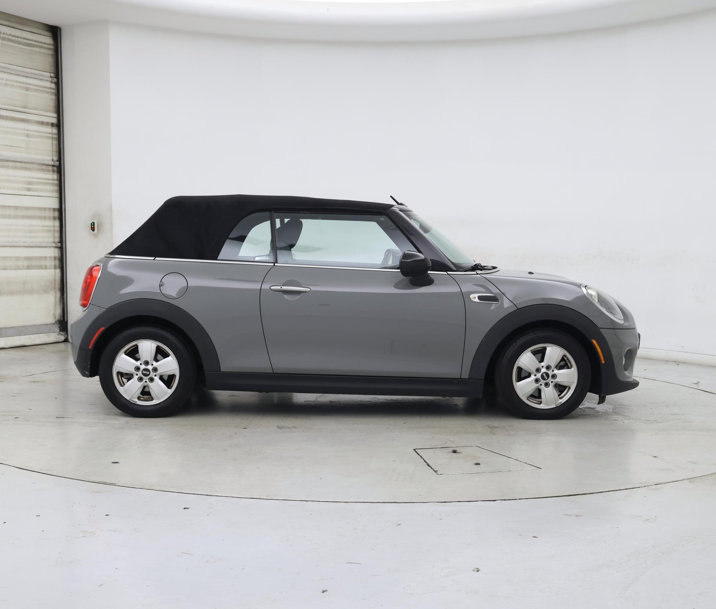 Thumbnail: 2017 MINI Cooper - 7