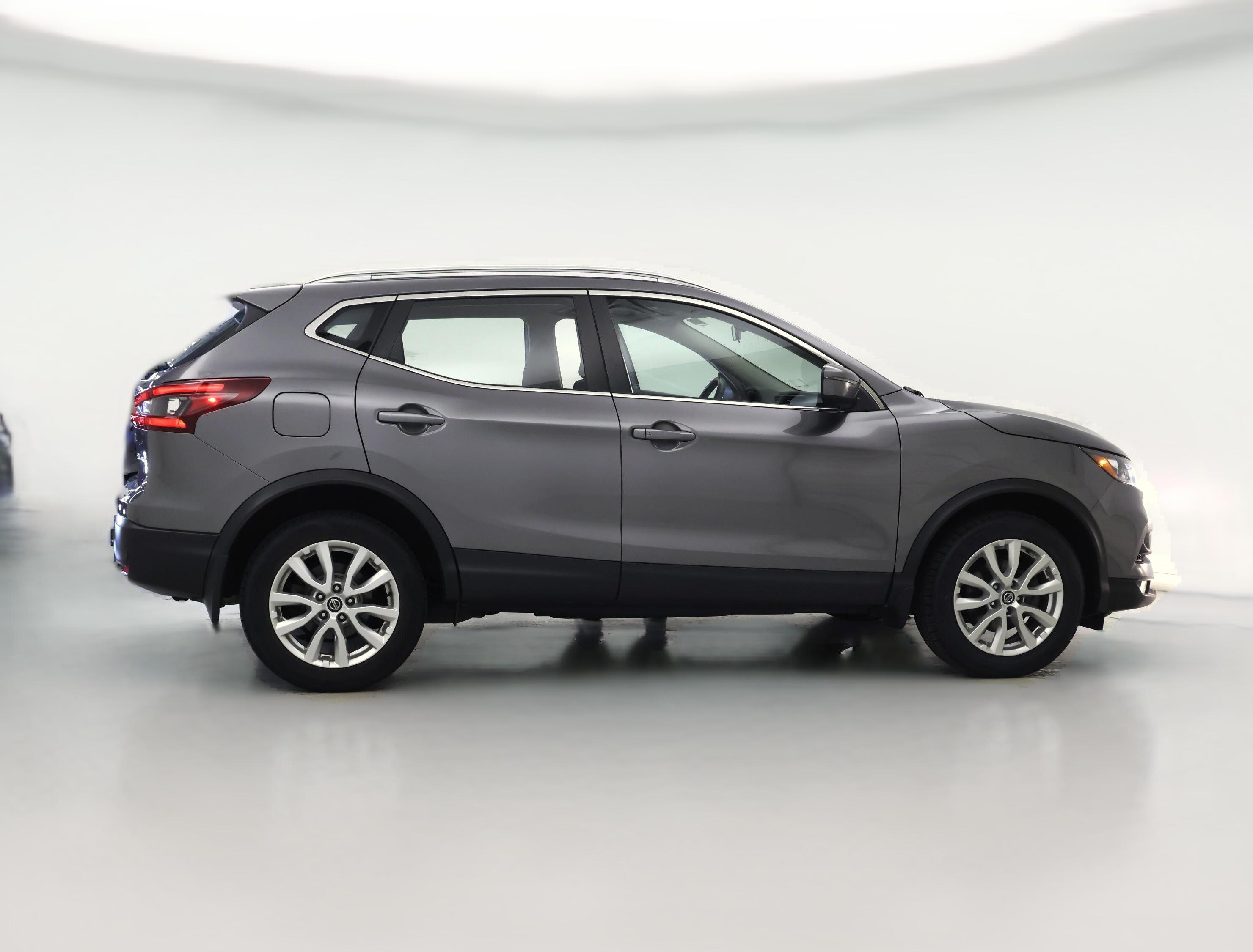 Thumbnail: 2020 Nissan Rogue Sport - 1