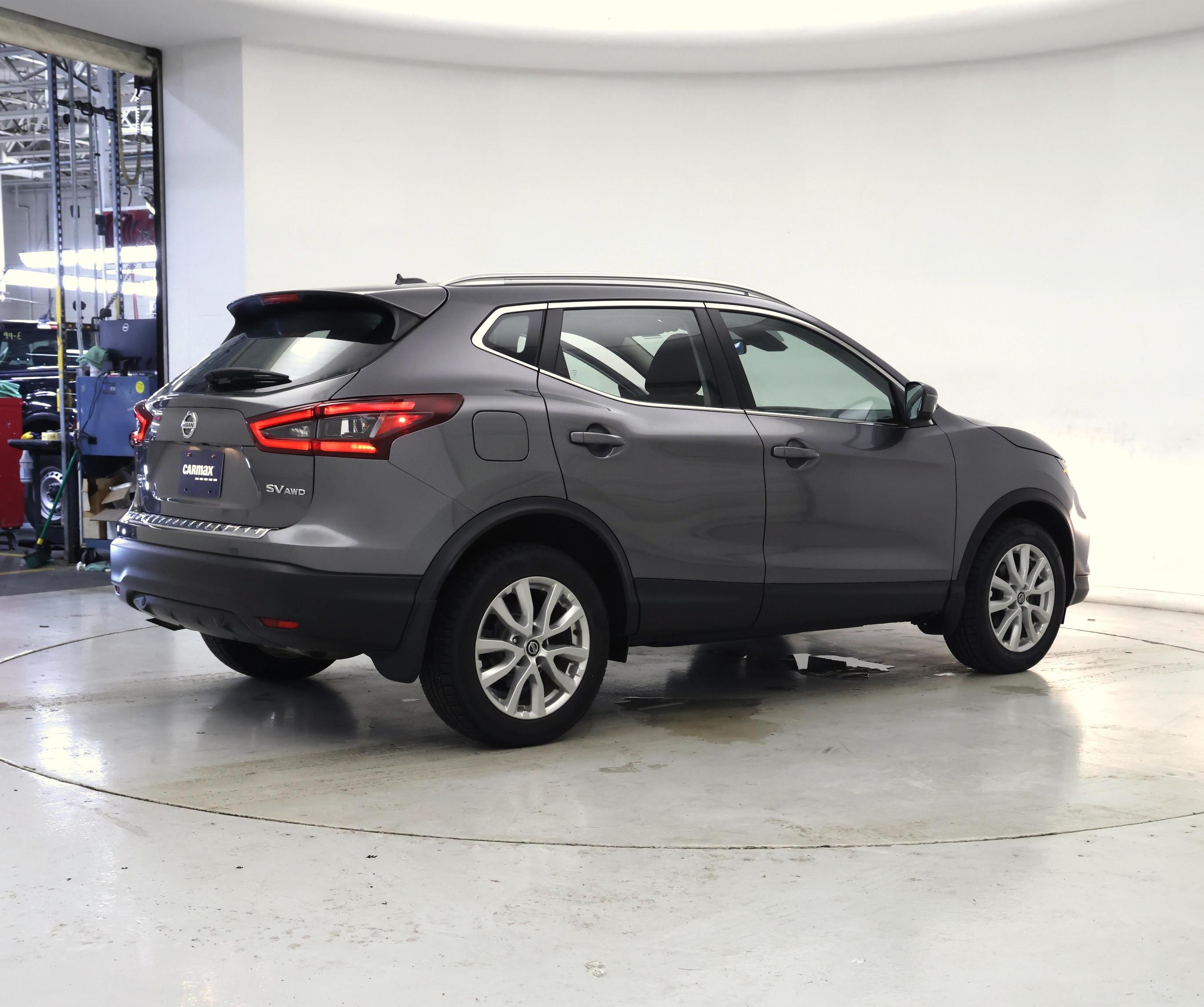 Thumbnail: 2020 Nissan Rogue Sport - 6