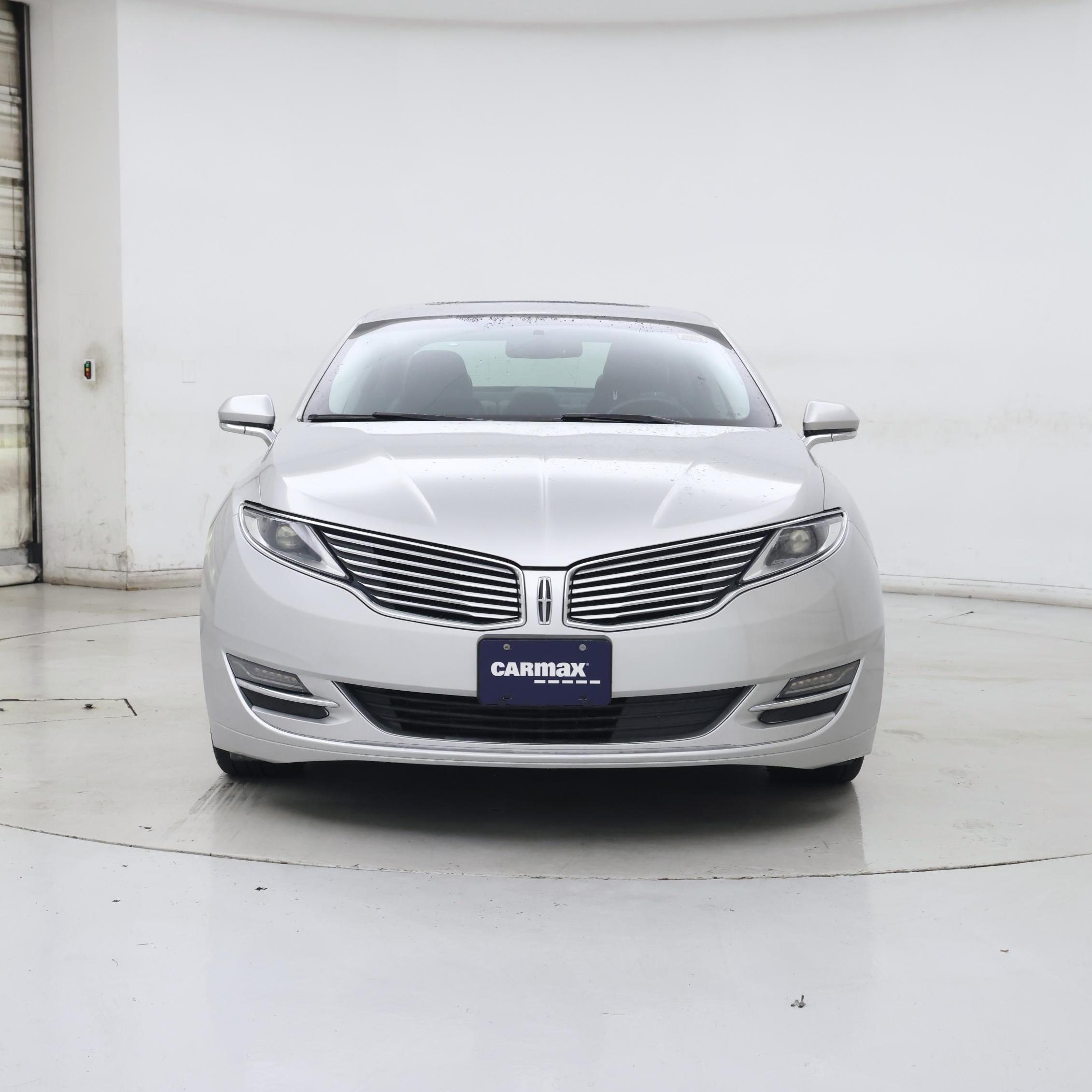 Thumbnail: 2015 Lincoln MKZ - 5