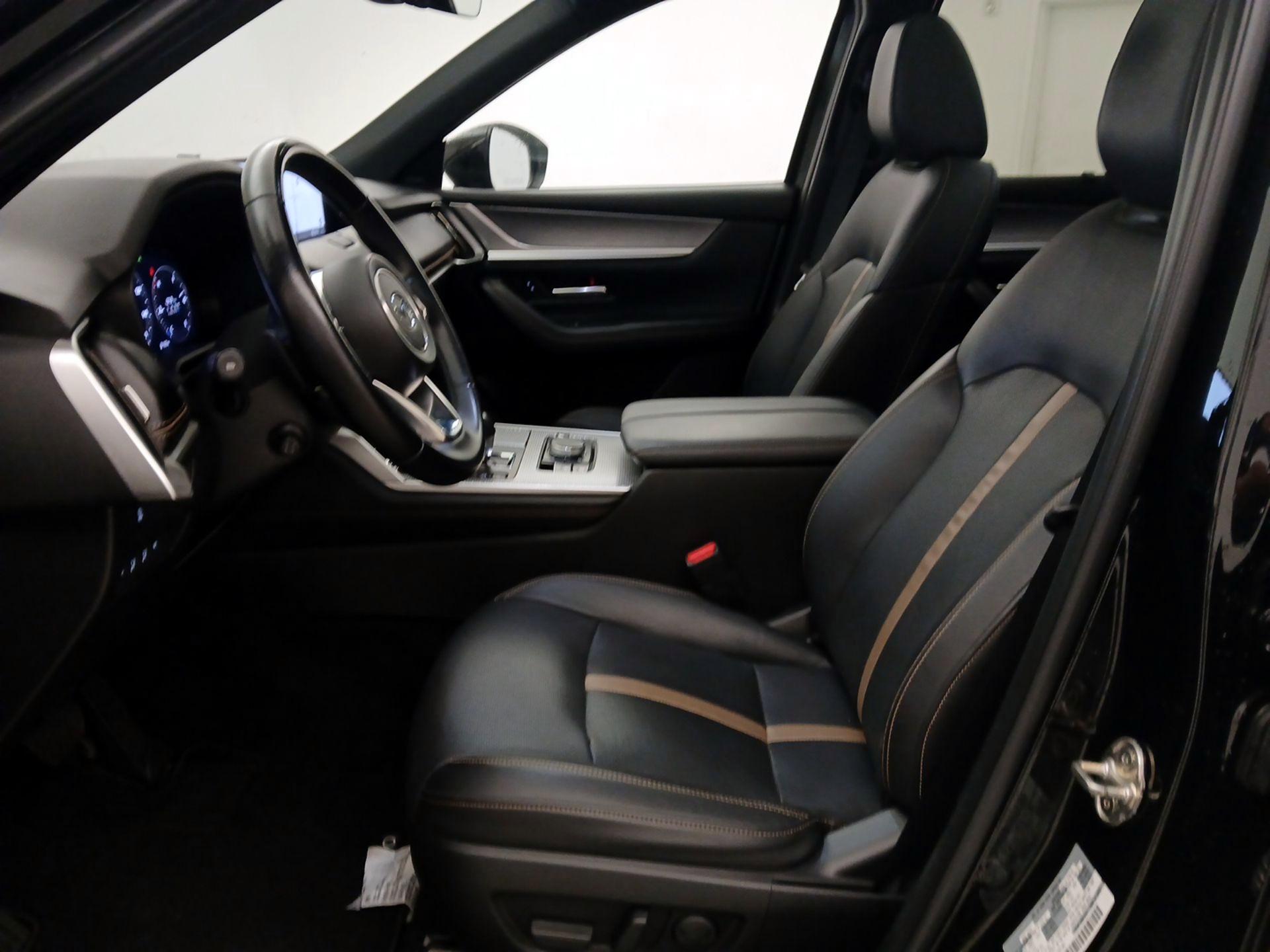 Thumbnail: 2024 Mazda CX-90 - 11