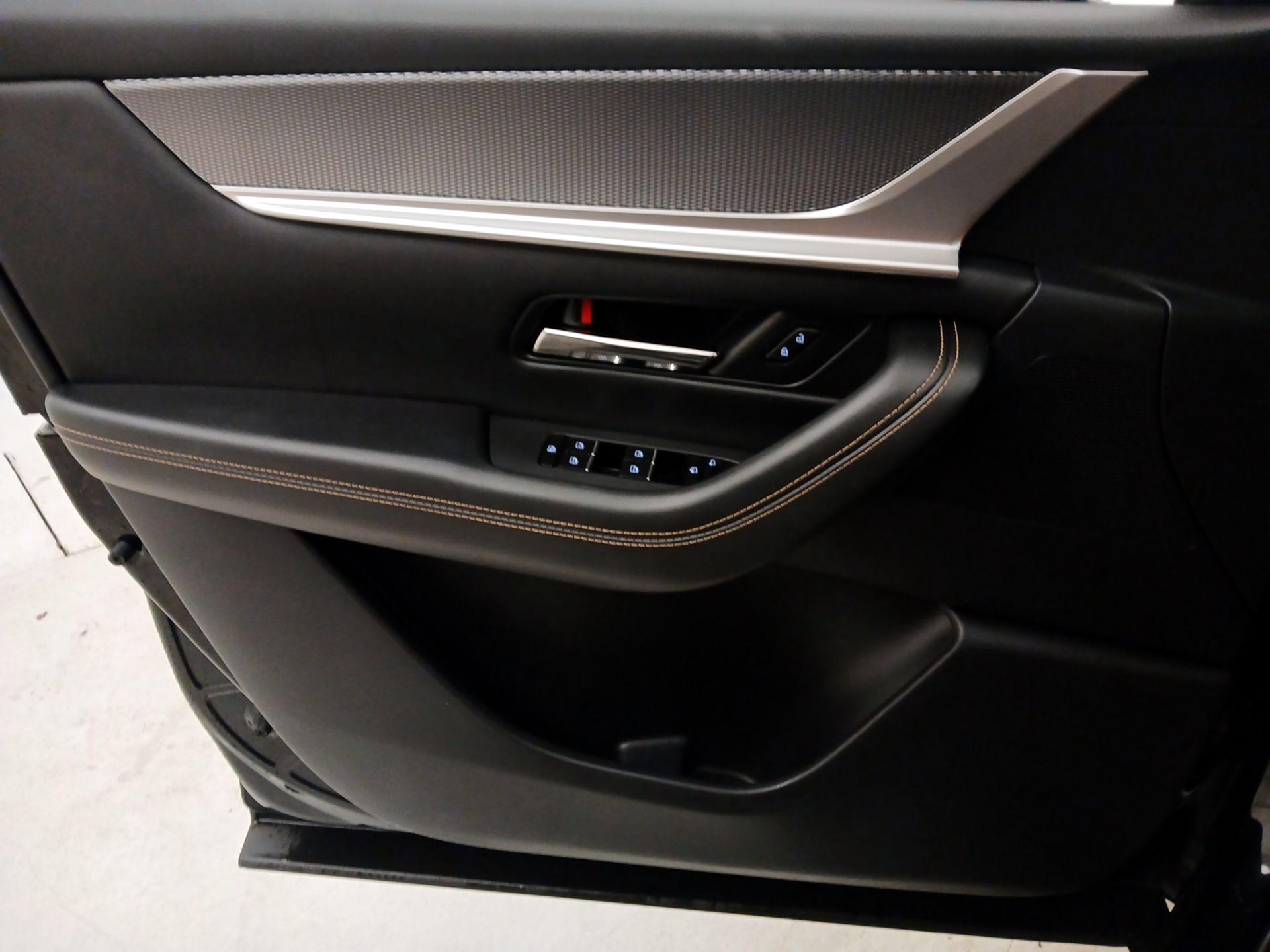 Thumbnail: 2024 Mazda CX-90 - 12