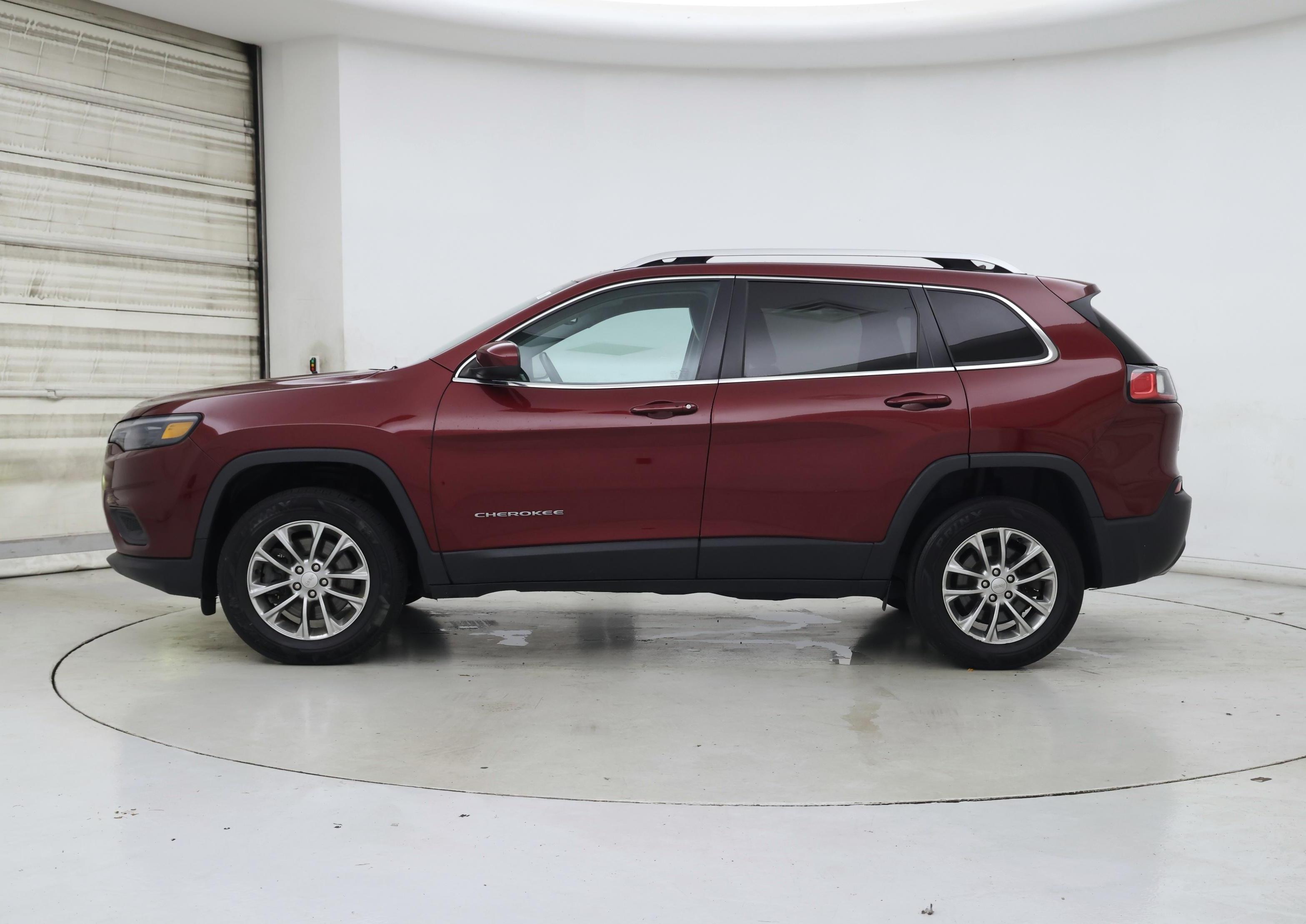 Thumbnail: 2019 Jeep Cherokee - 3