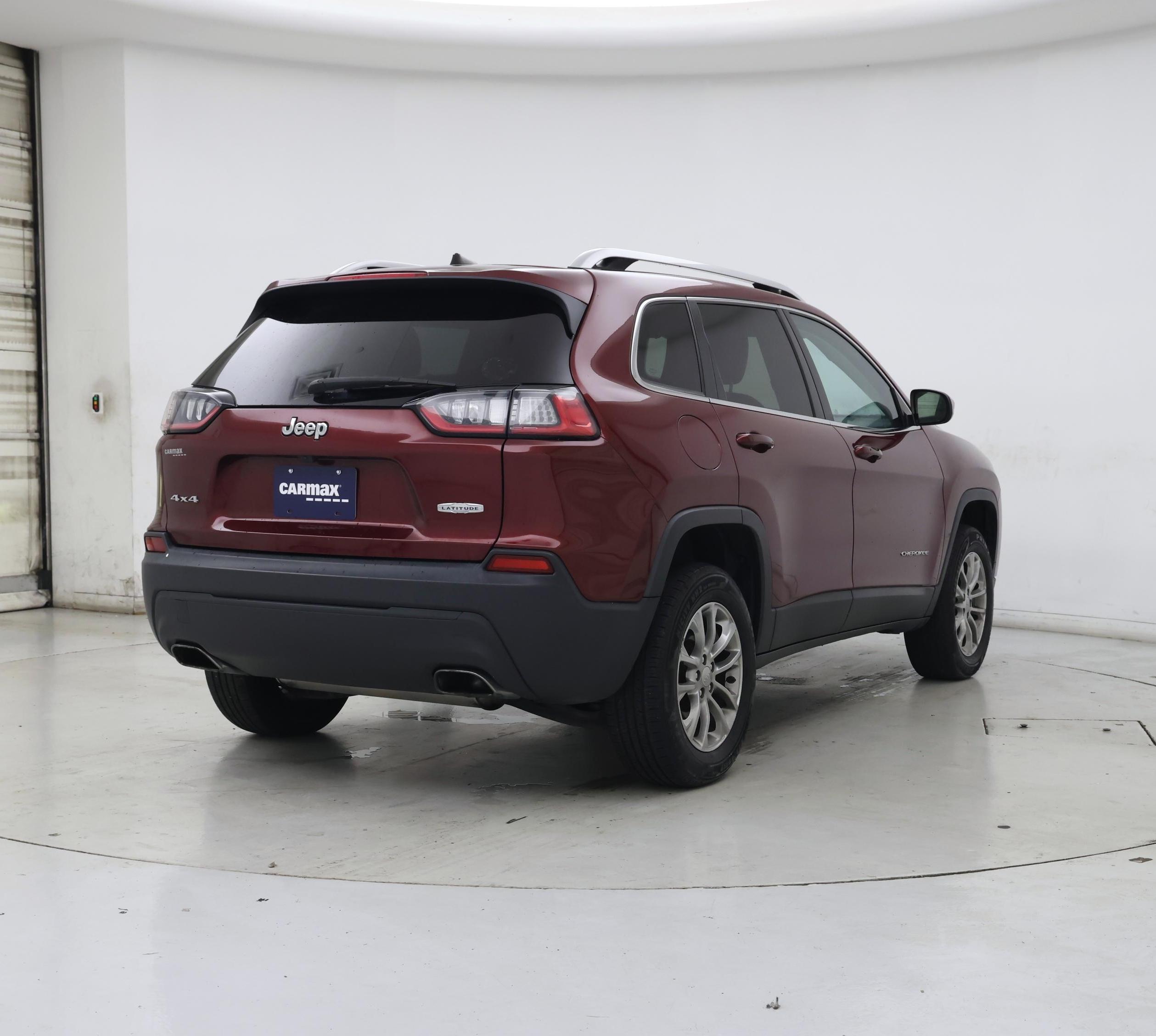 Thumbnail: 2019 Jeep Cherokee - 8