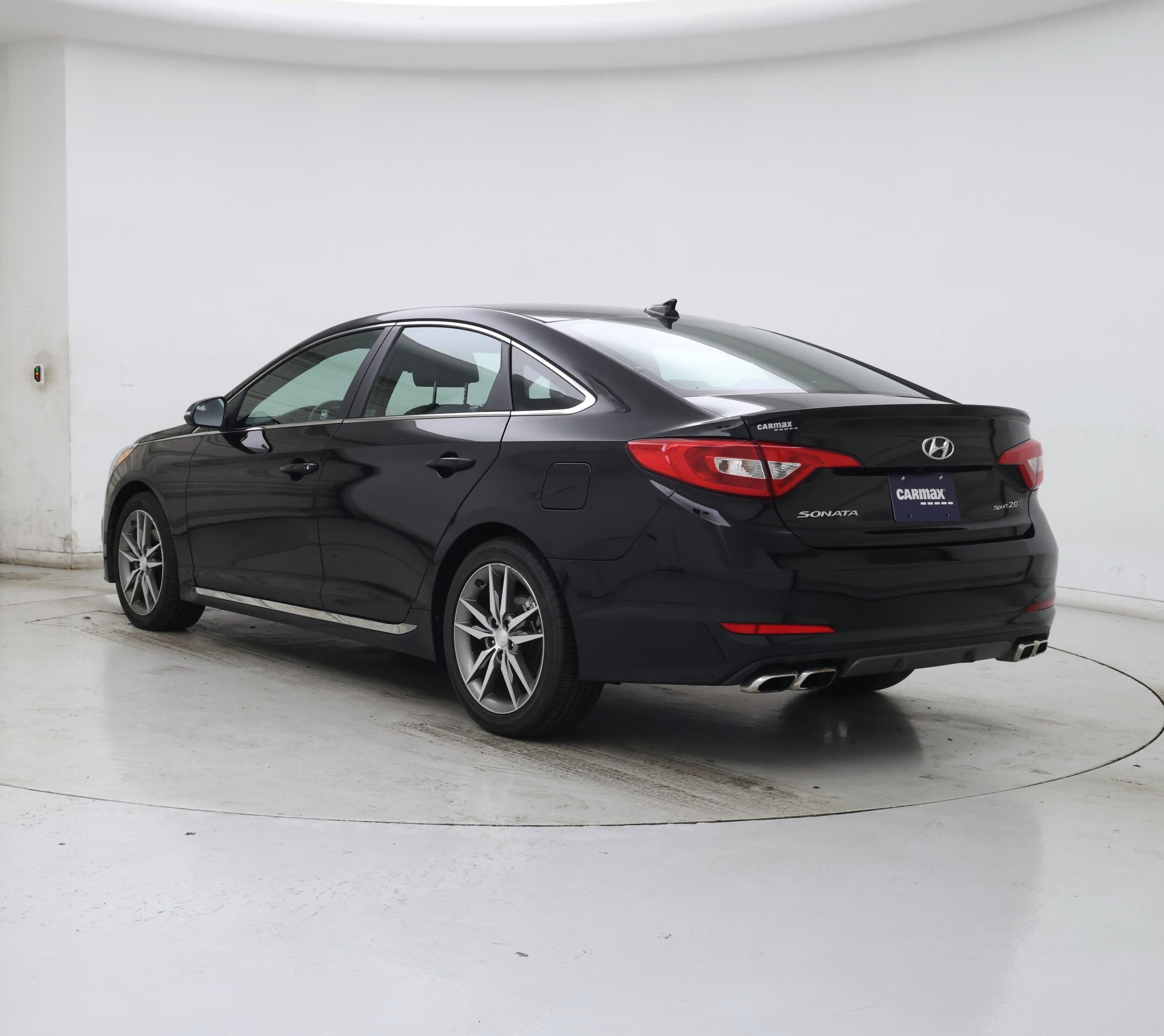 Thumbnail: 2017 Hyundai Sonata - 2