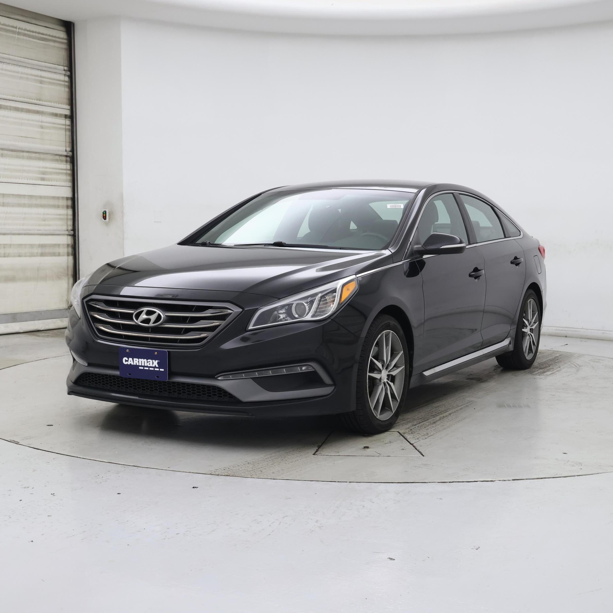 Thumbnail: 2017 Hyundai Sonata - 4