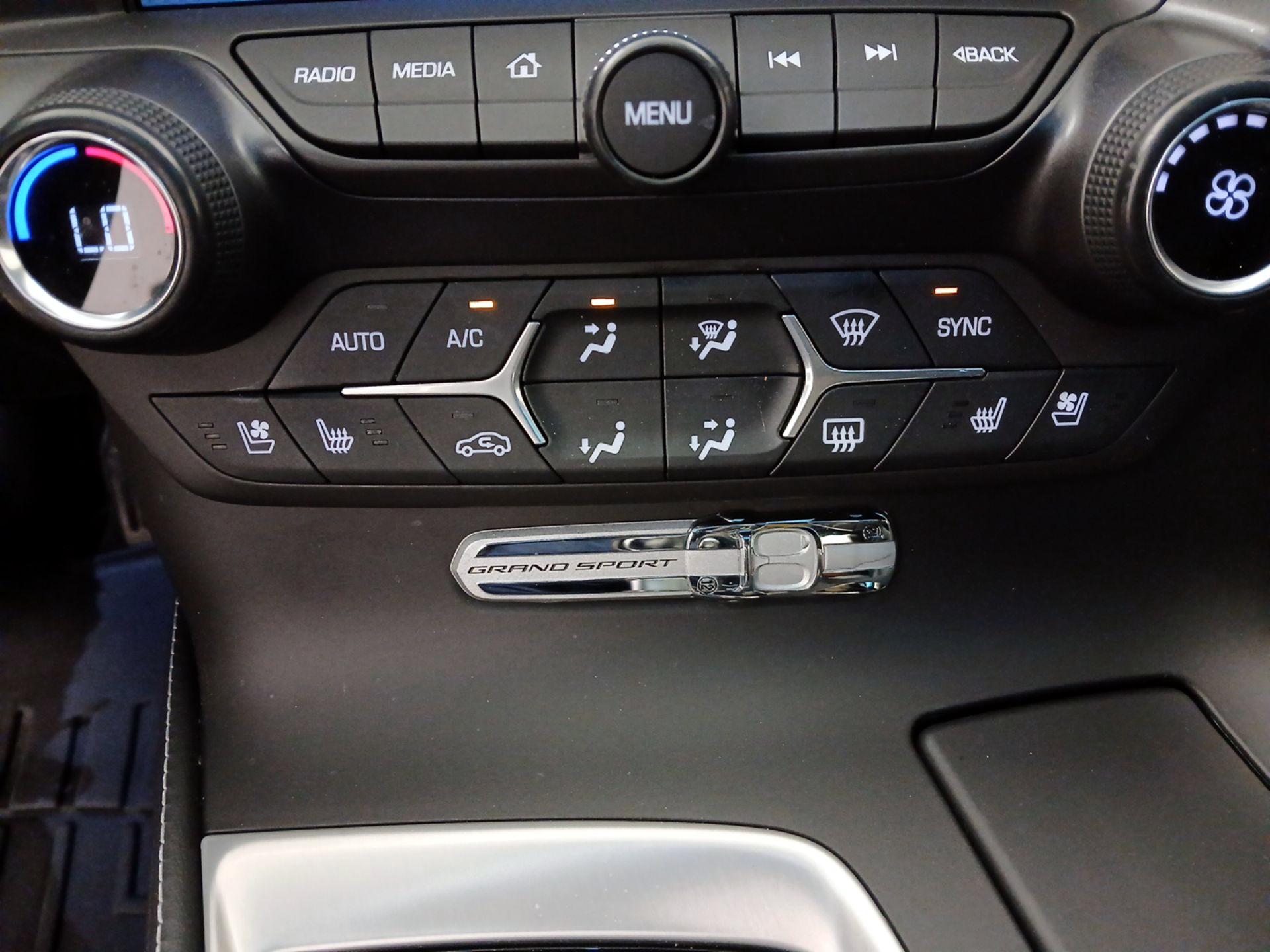 Thumbnail: 2019 Chevrolet Corvette - 16