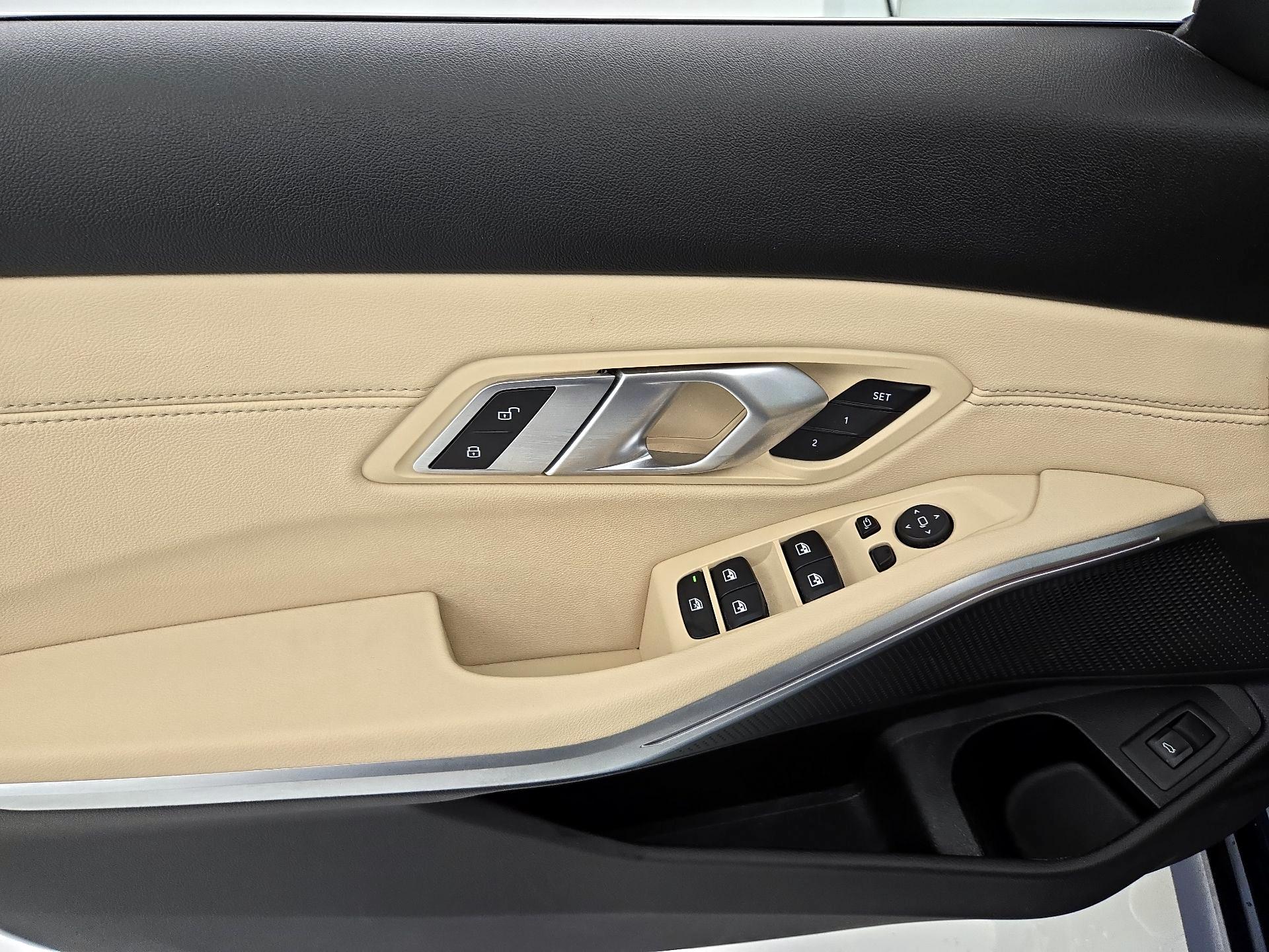Thumbnail: 2020 BMW 3 Series - 12