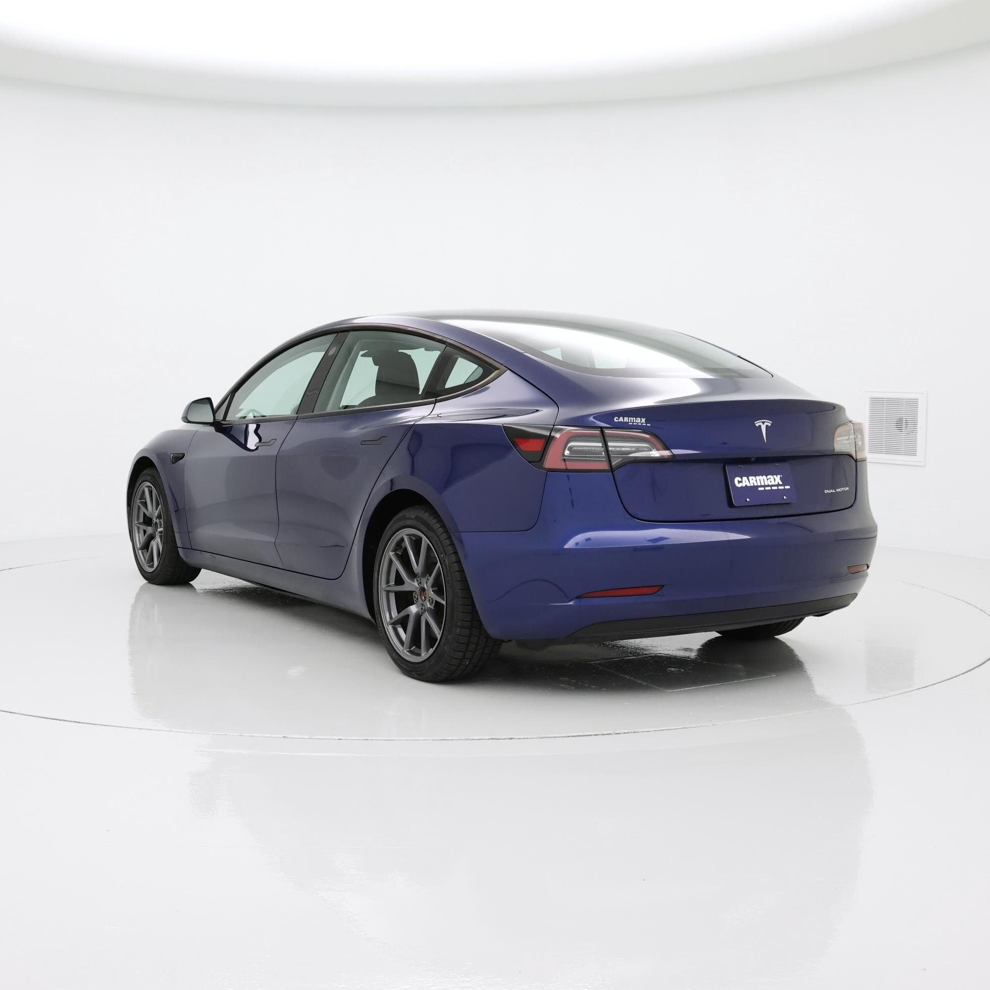 Thumbnail: 2021 Tesla Model 3 - 2