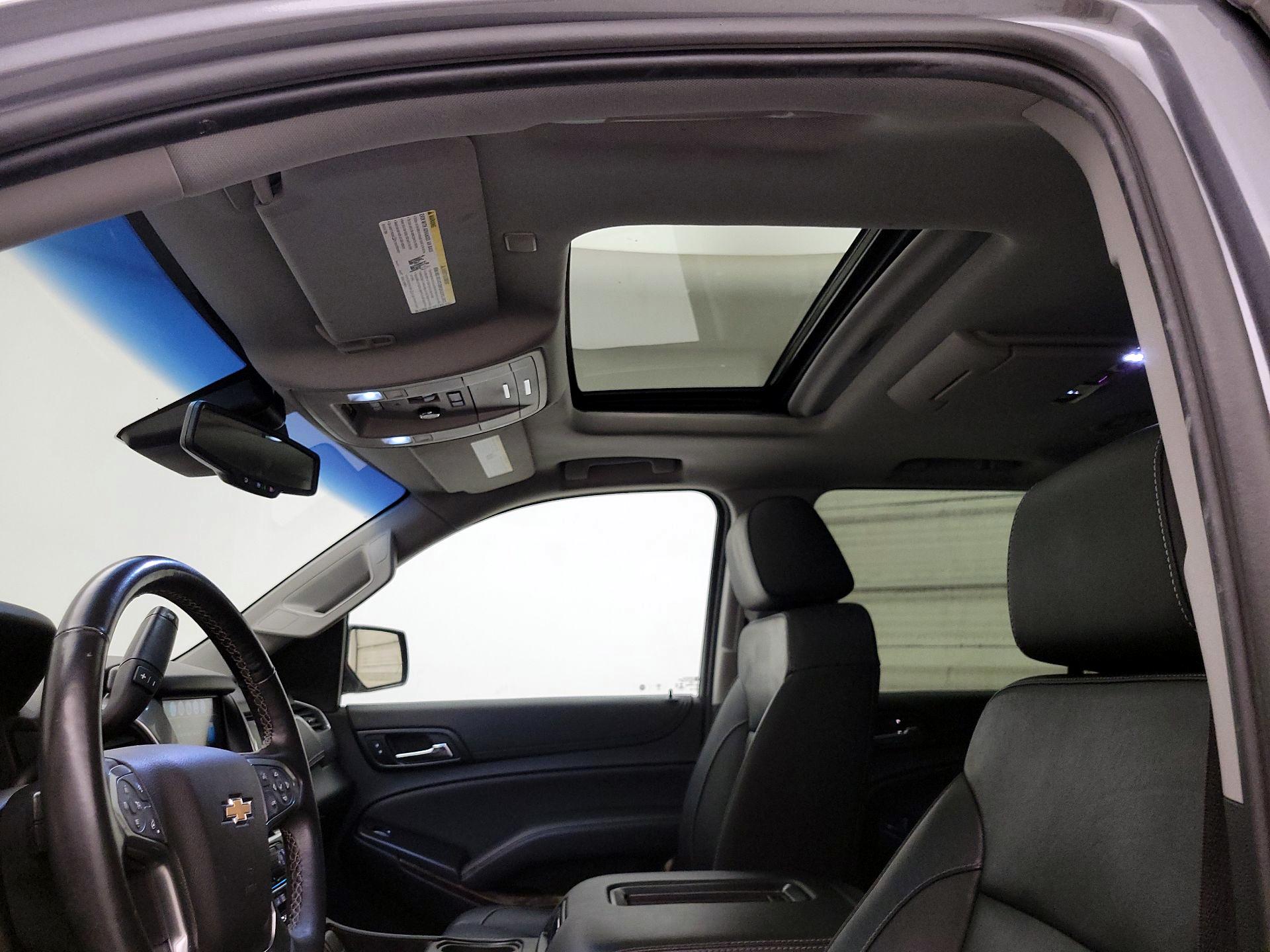 Thumbnail: 2019 Chevrolet Tahoe - 19