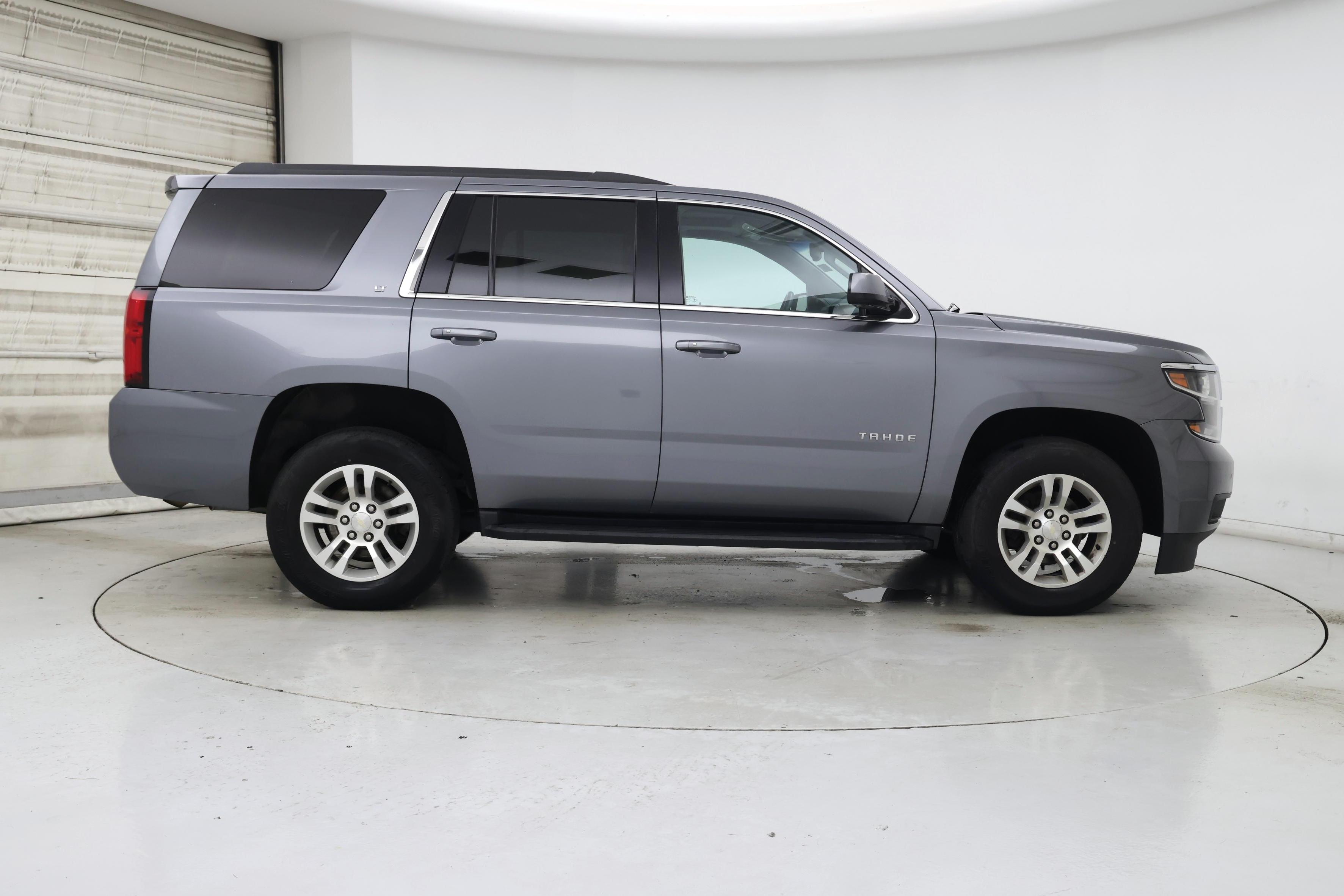 Thumbnail: 2019 Chevrolet Tahoe - 7