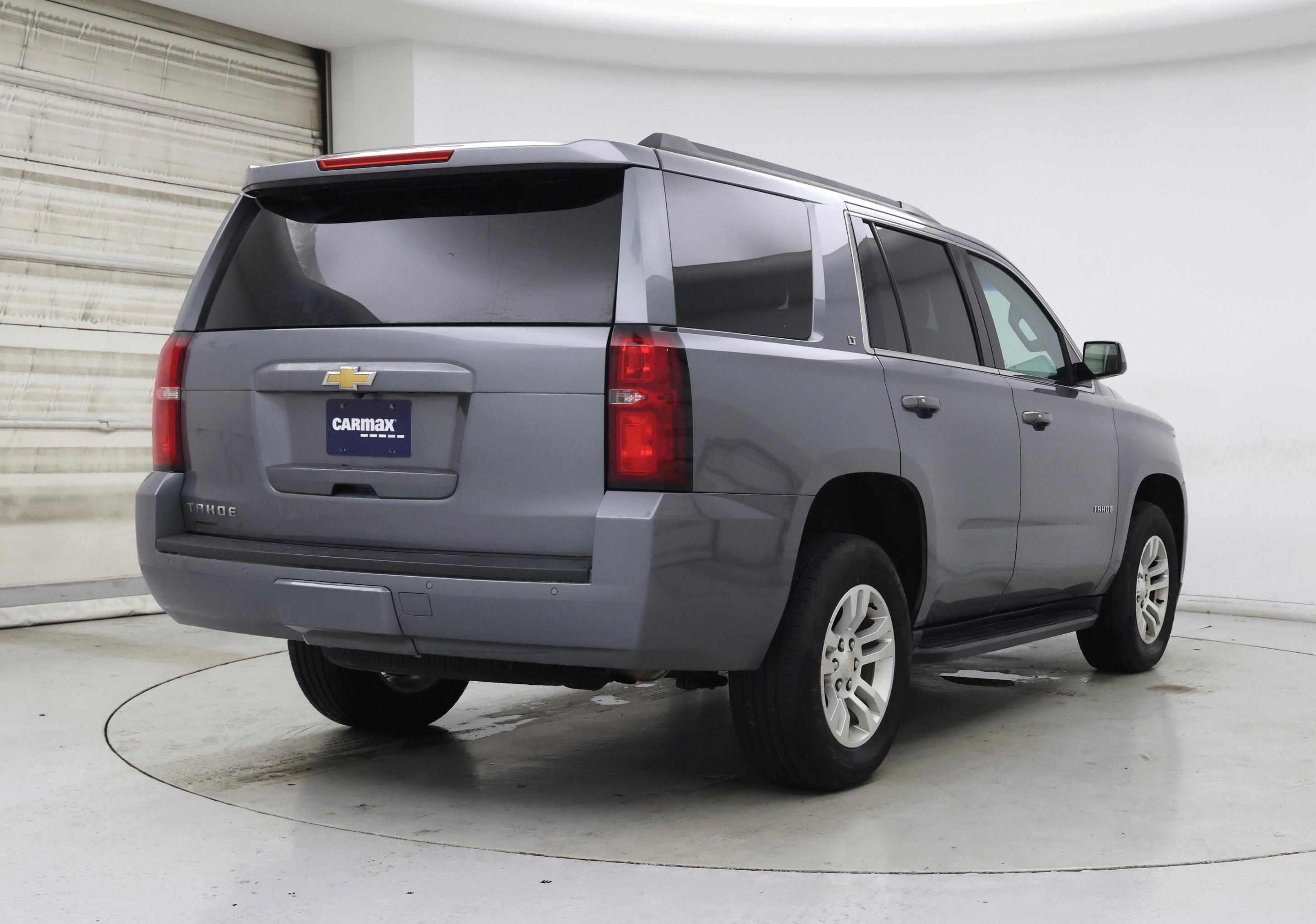 Thumbnail: 2019 Chevrolet Tahoe - 8