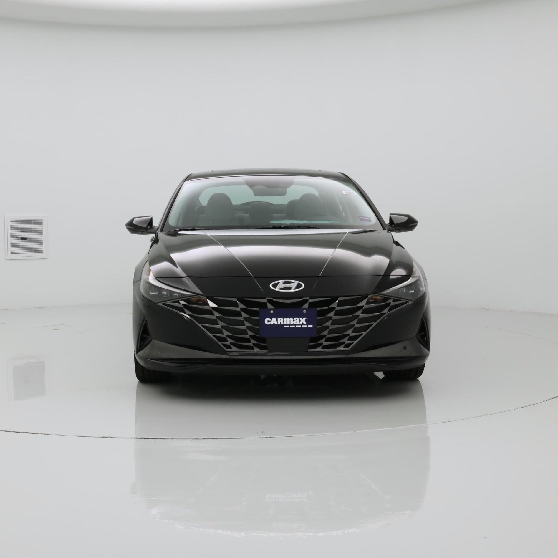 Thumbnail: 2023 Hyundai Elantra - 5