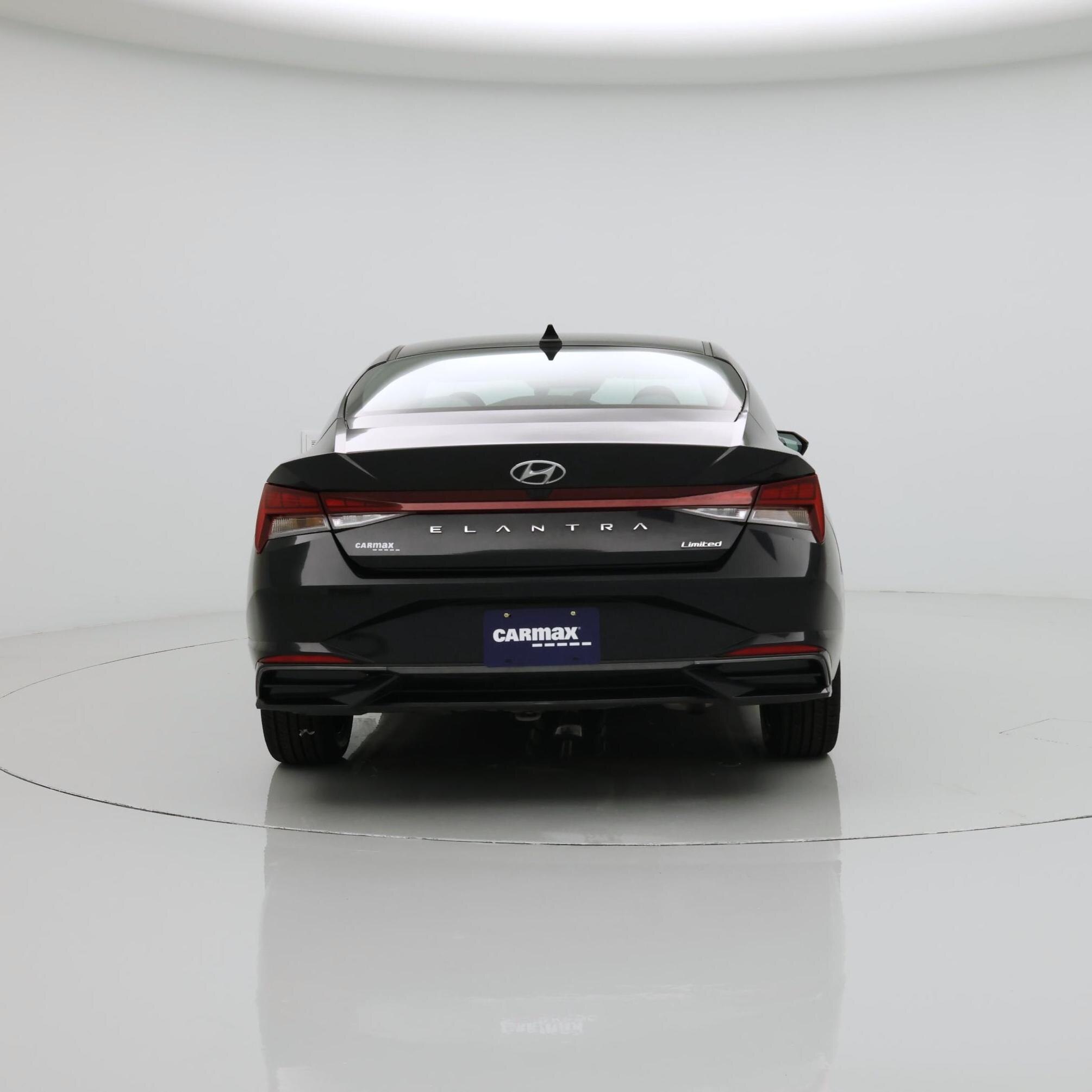 Thumbnail: 2023 Hyundai Elantra - 6