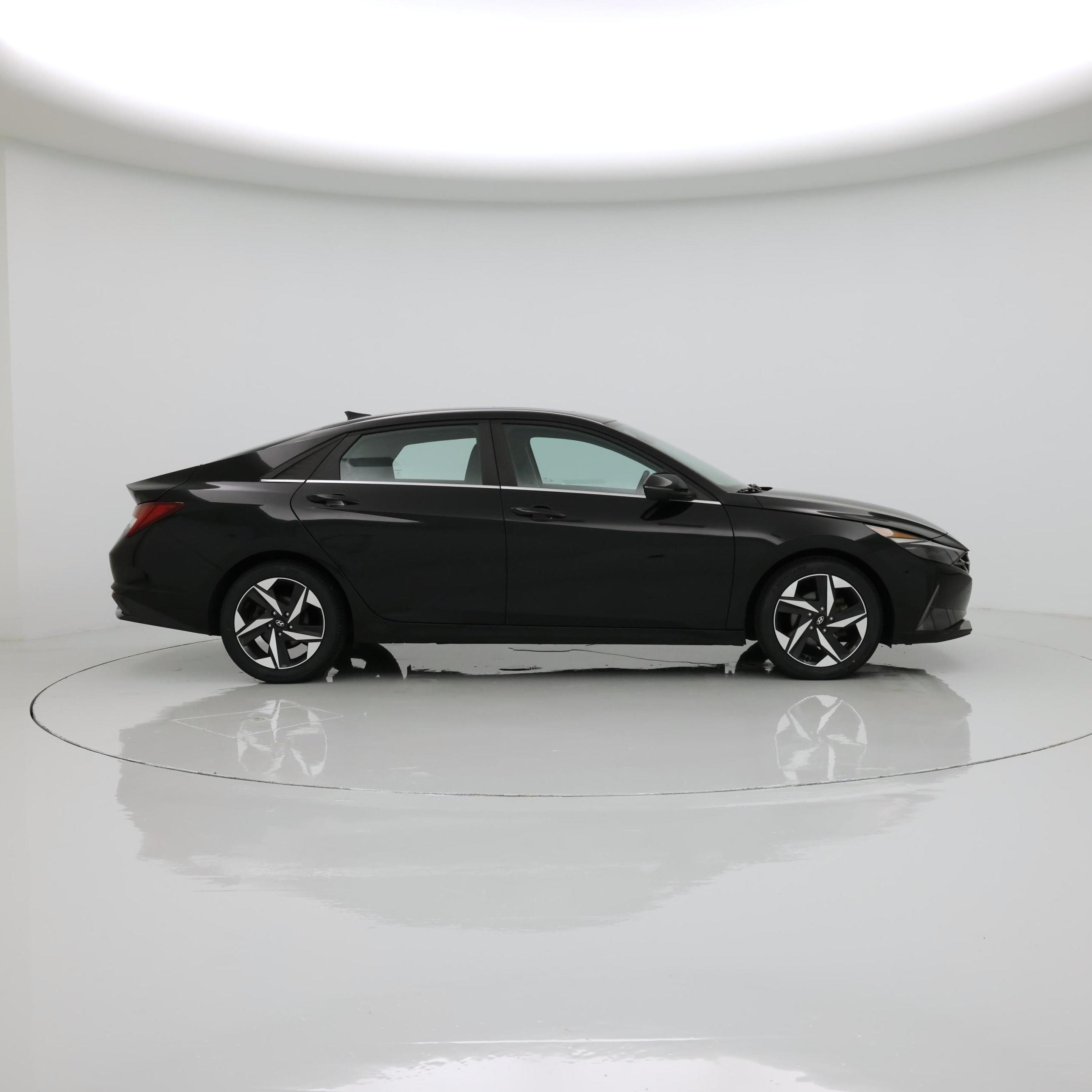 Thumbnail: 2023 Hyundai Elantra - 7