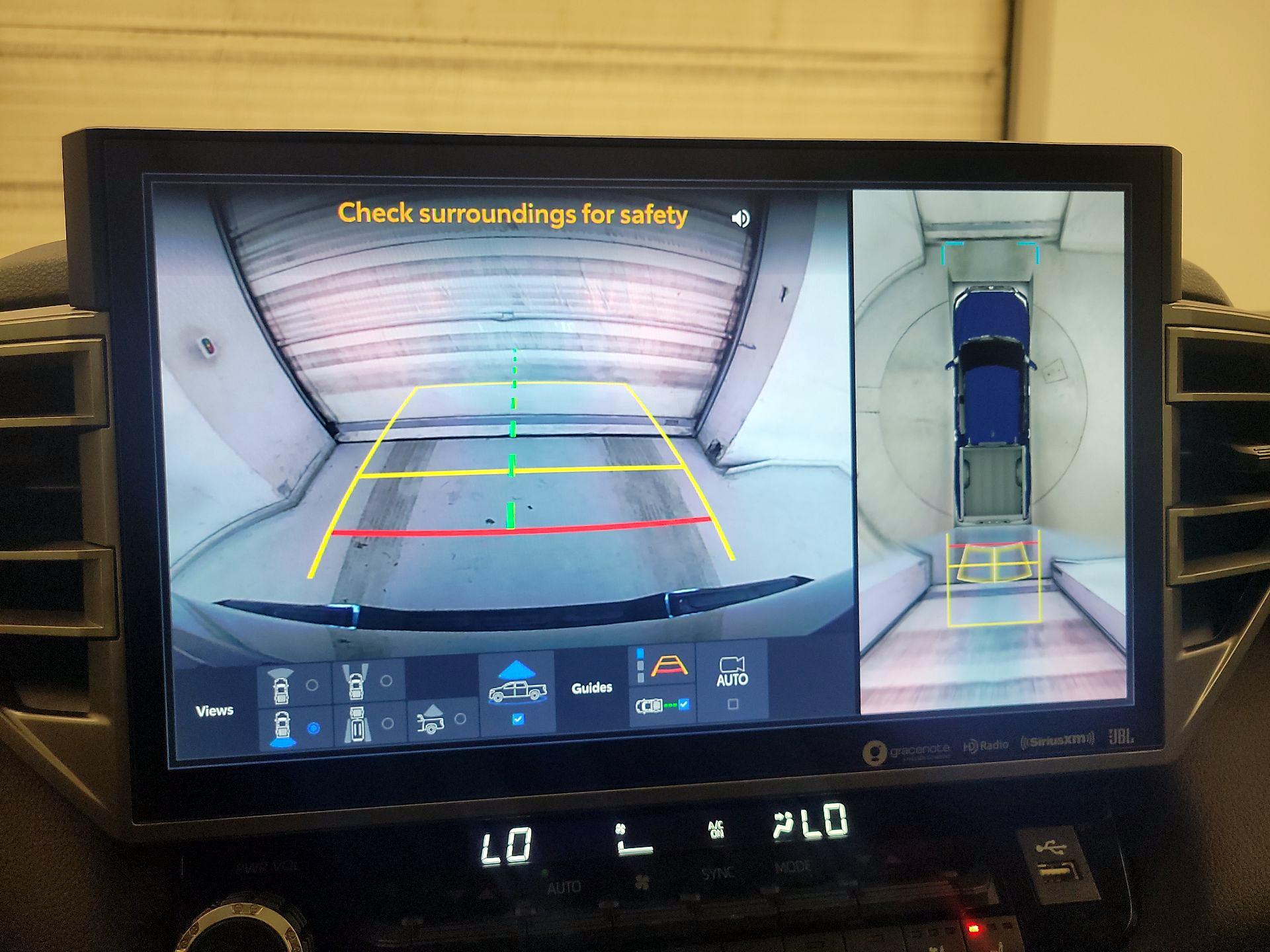 Thumbnail: 2022 Toyota Tundra - 14