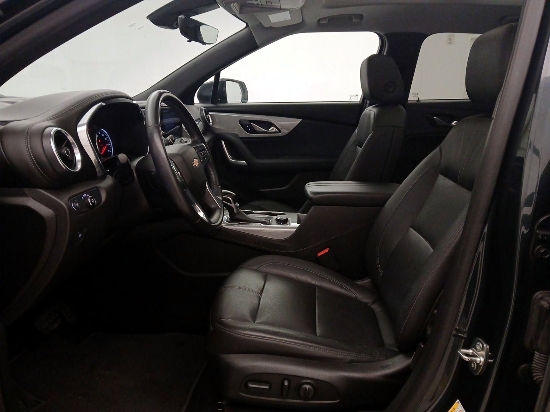 Thumbnail: 2019 Chevrolet Blazer - 11
