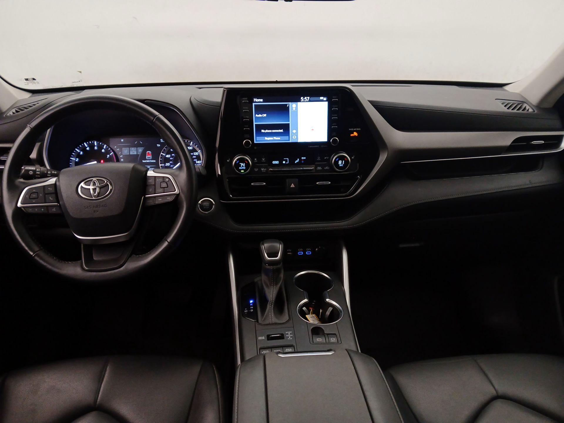 Thumbnail: 2022 Toyota Highlander - 9