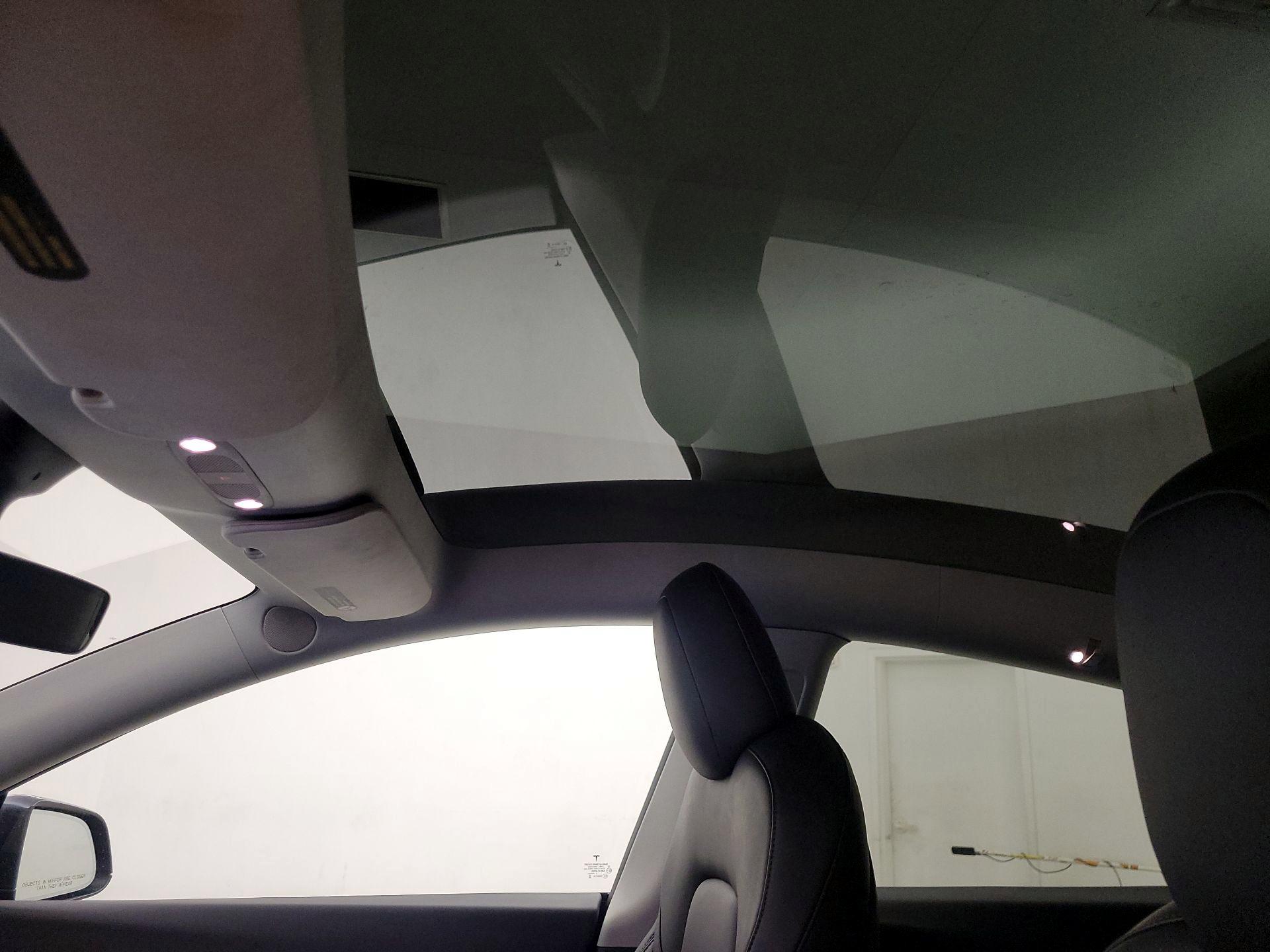 Thumbnail: 2021 Tesla Model Y - 17