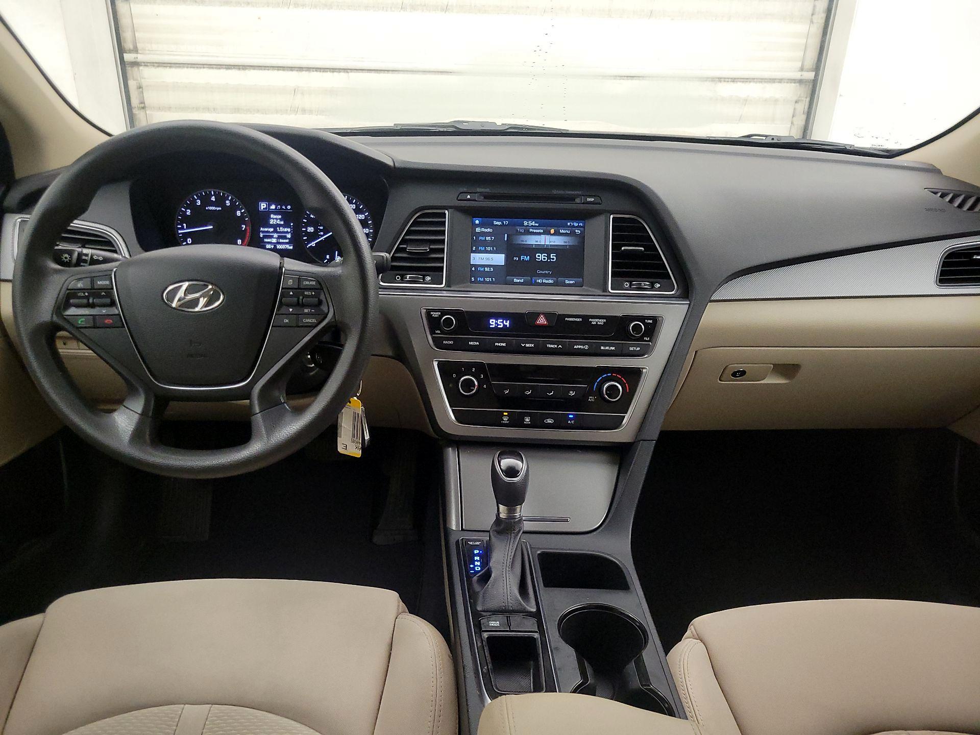 Thumbnail: 2017 Hyundai Sonata - 9