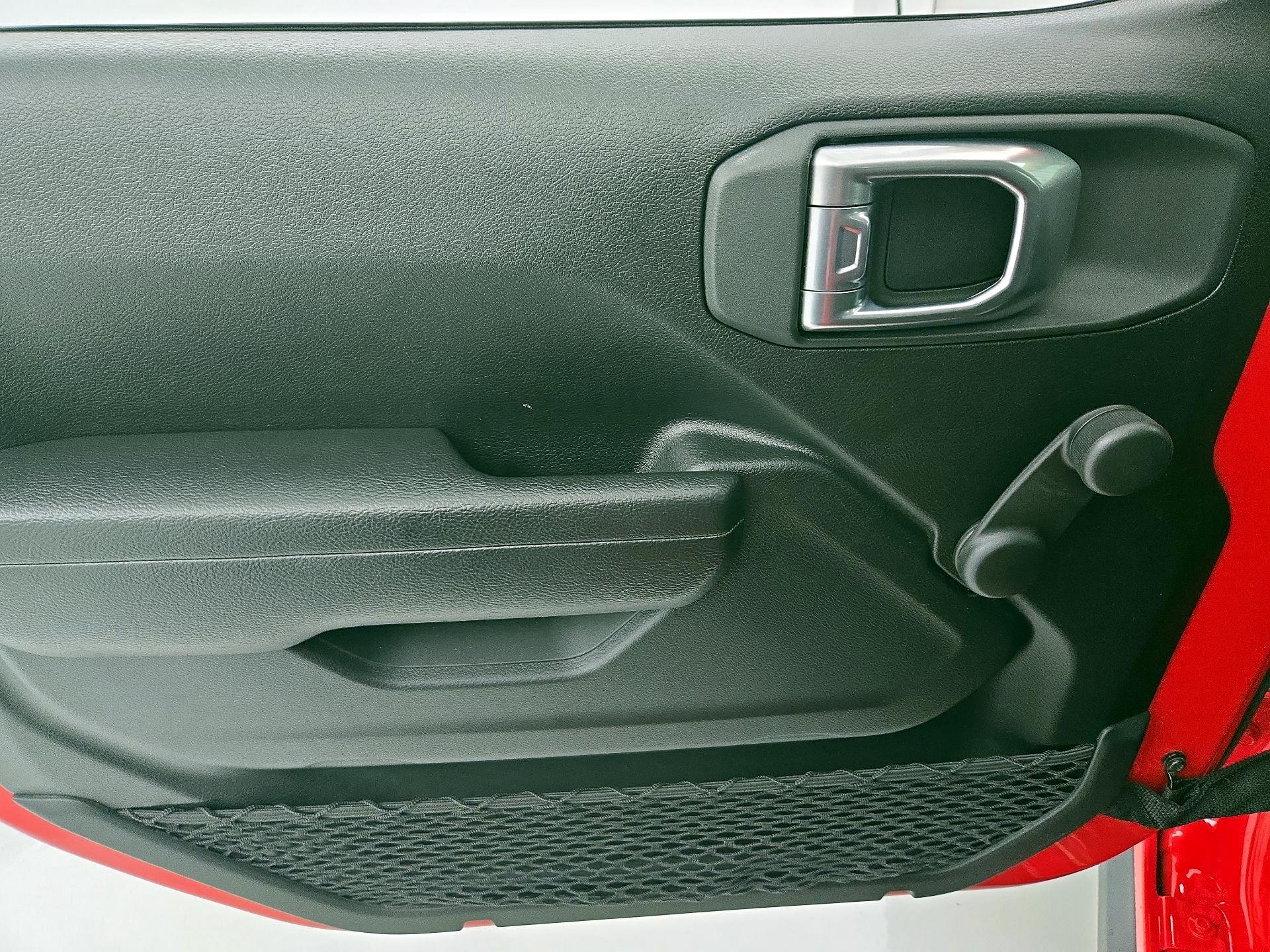 Thumbnail: 2022 Jeep Wrangler - 12
