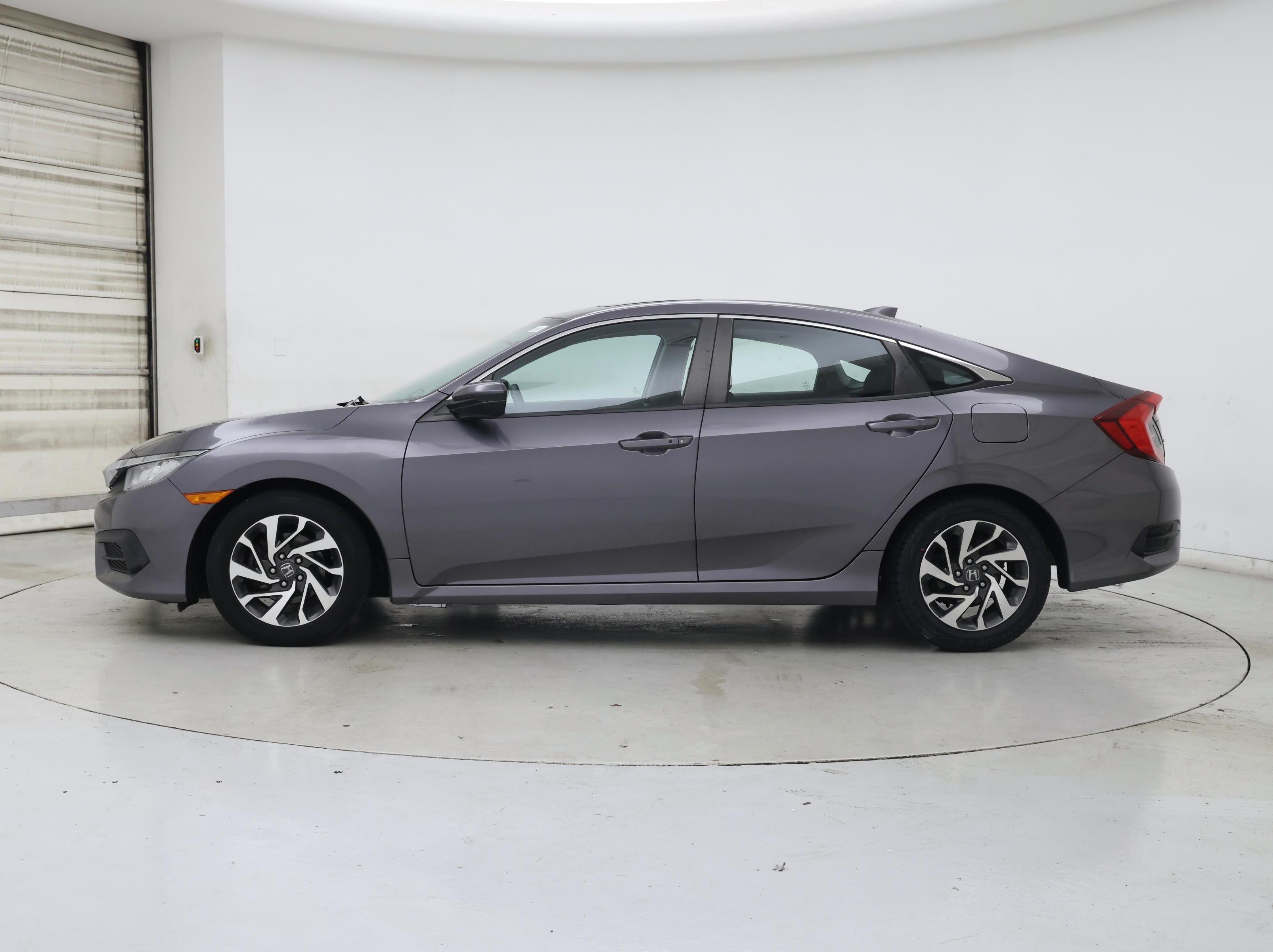 Thumbnail: 2017 Honda Civic - 3