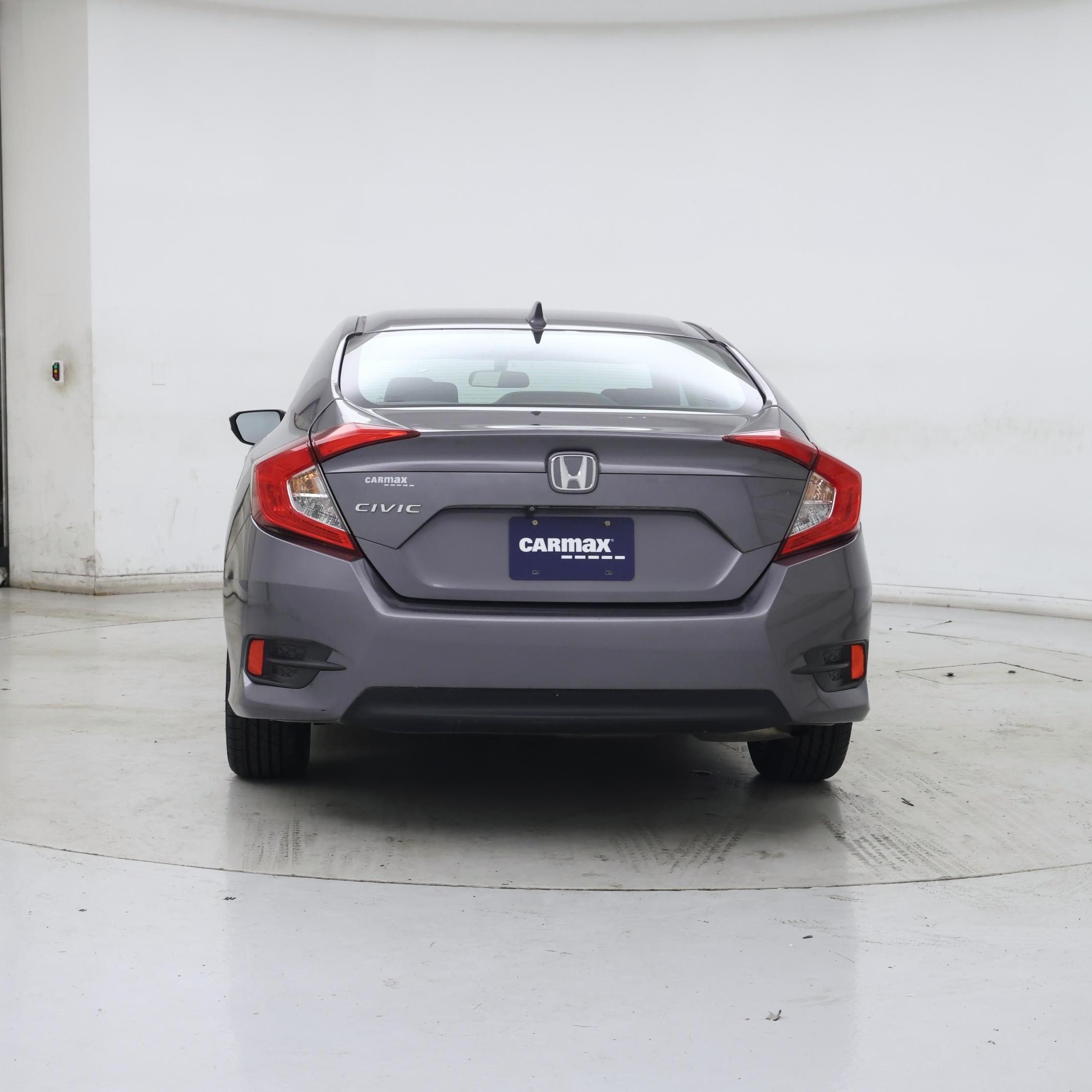 Thumbnail: 2017 Honda Civic - 6