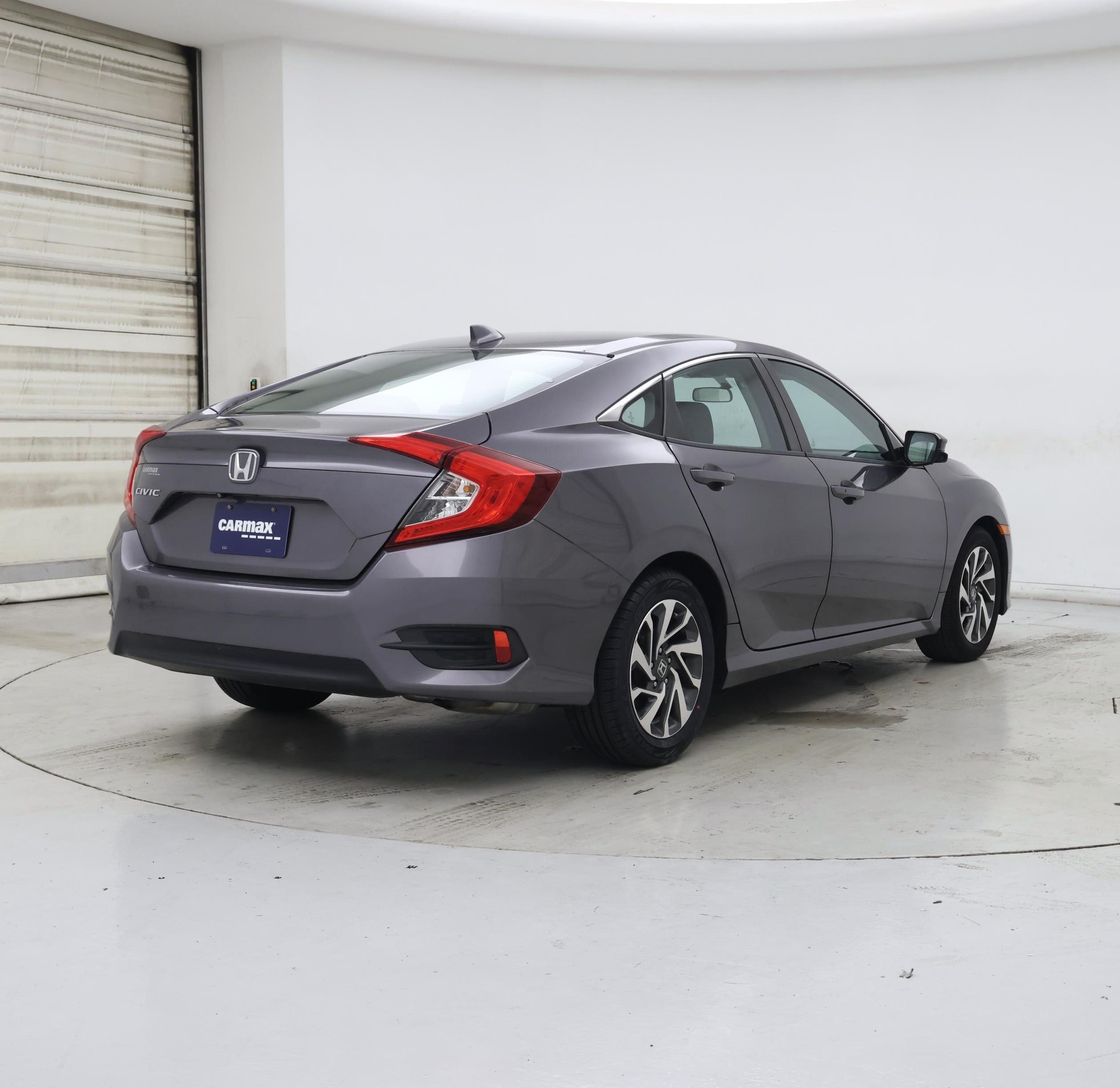 Thumbnail: 2017 Honda Civic - 8