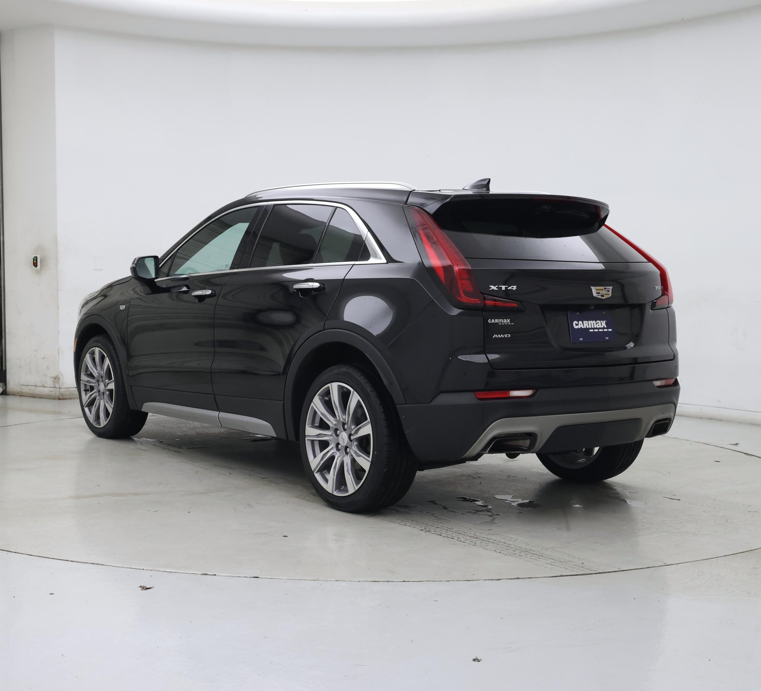 Thumbnail: 2020 Cadillac XT4 - 2
