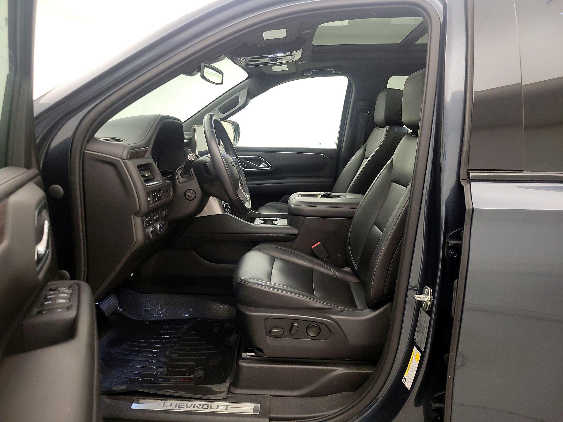 Thumbnail: 2021 Chevrolet Tahoe - 11