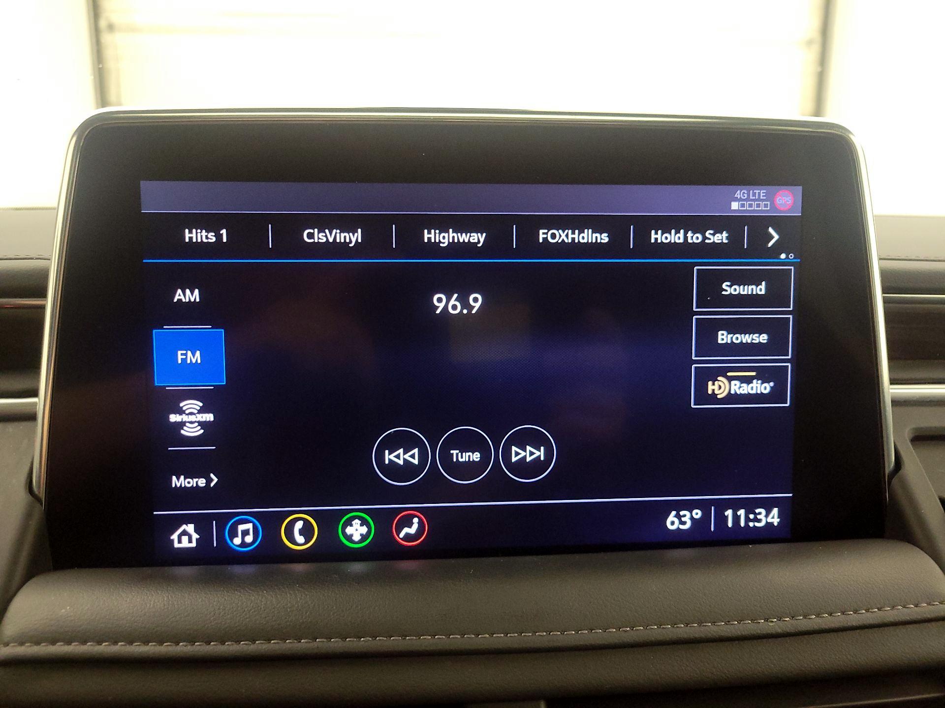 Thumbnail: 2021 Chevrolet Tahoe - 15
