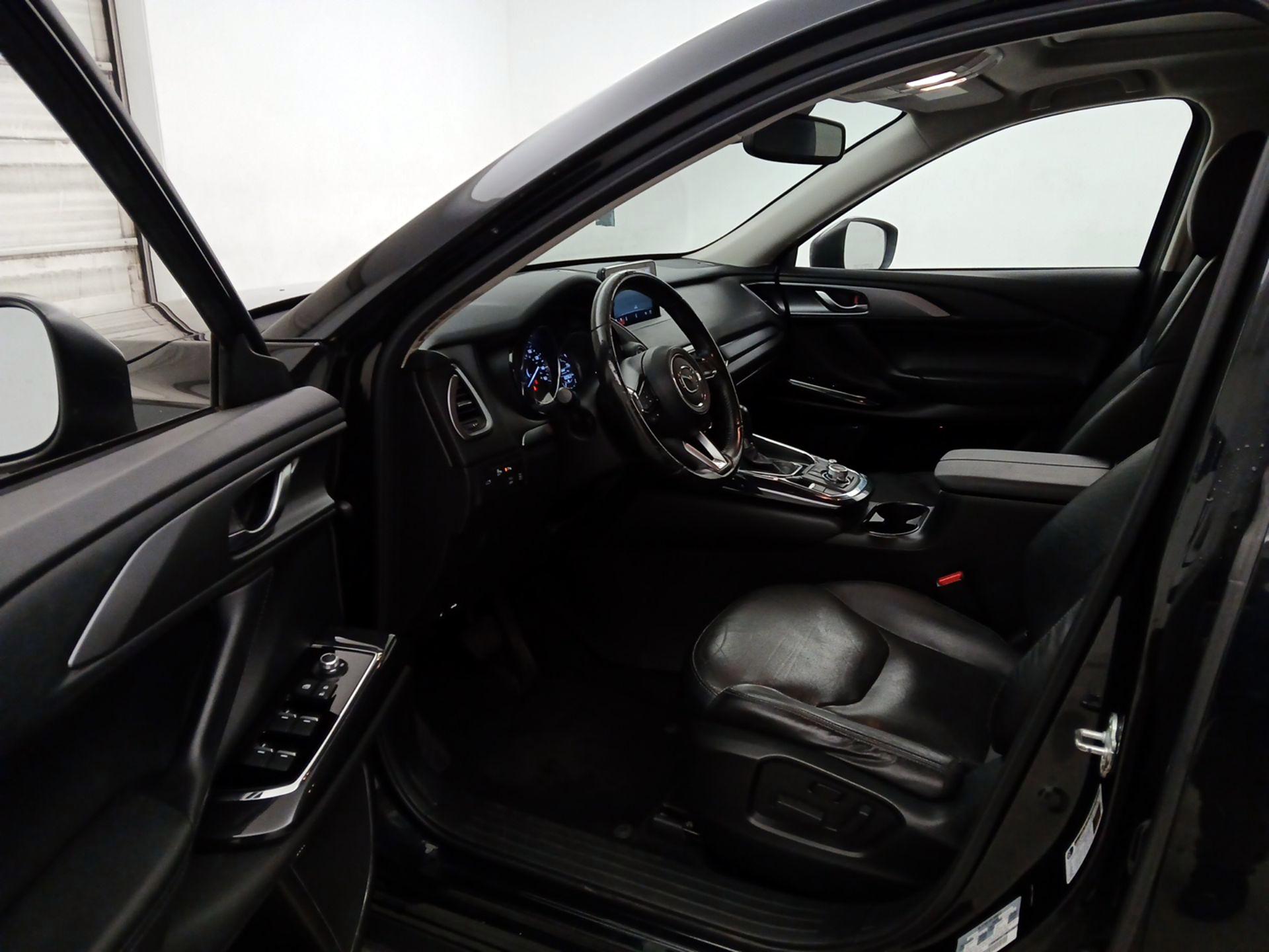 Thumbnail: 2016 Mazda CX-9 - 11