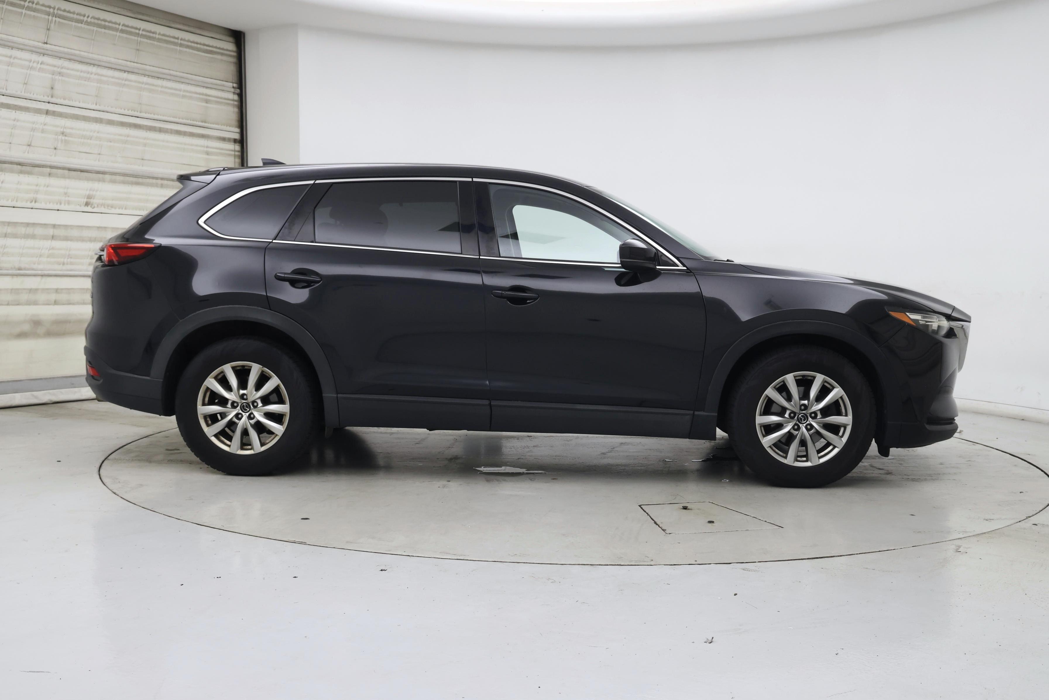 Thumbnail: 2016 Mazda CX-9 - 7