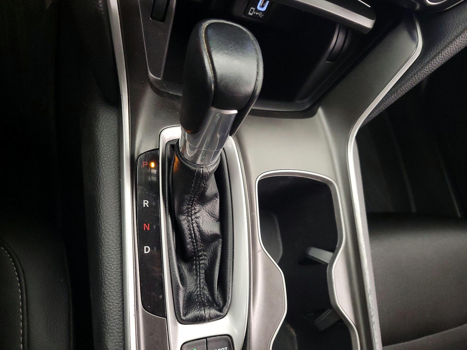 Thumbnail: 2019 Honda Accord - 17